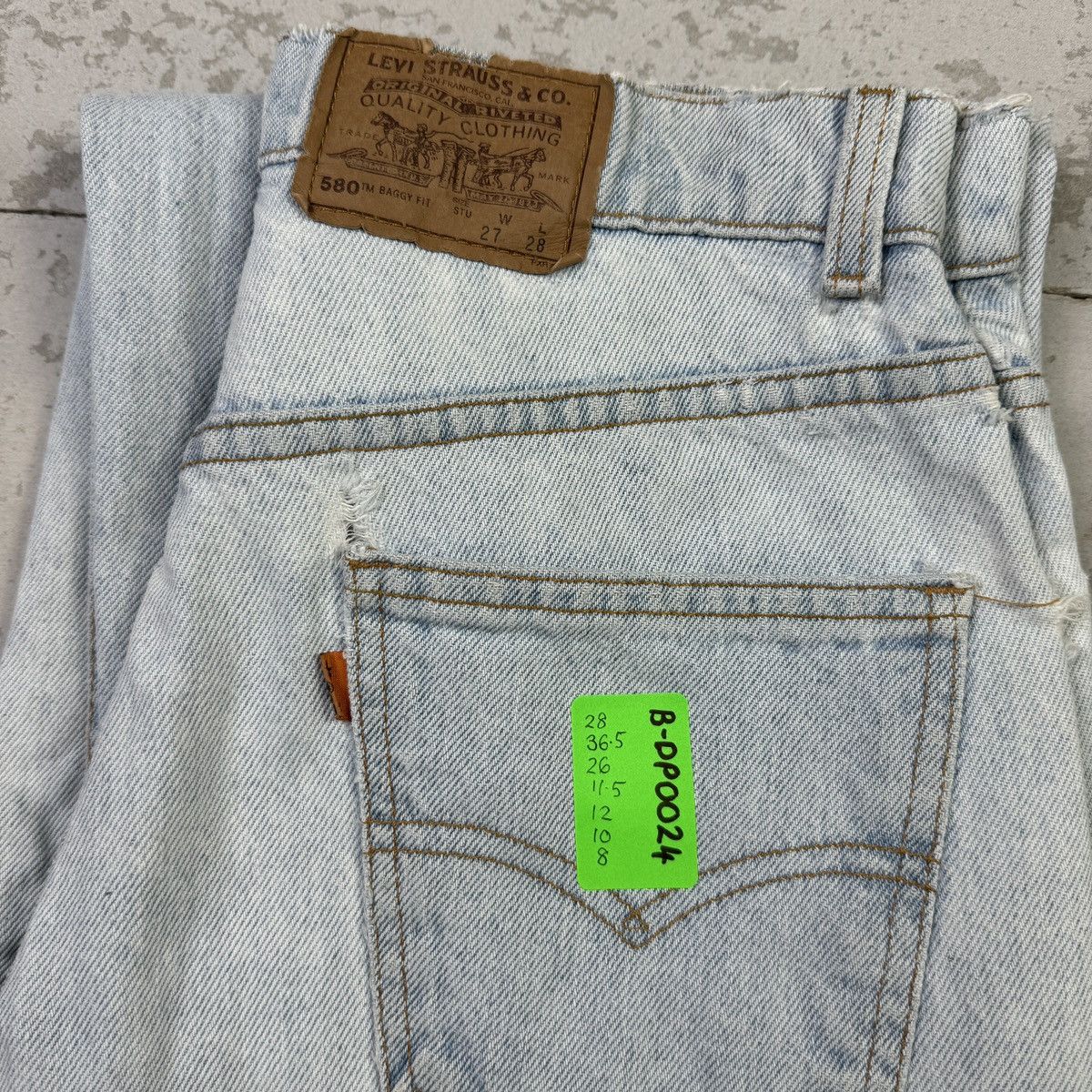 Levi's × Vintage 💥Vintage 90s Levis 580 Student Baggy Fit Sick Blue Wash Jean Size US 28 / EU 44 - 19 Thumbnail