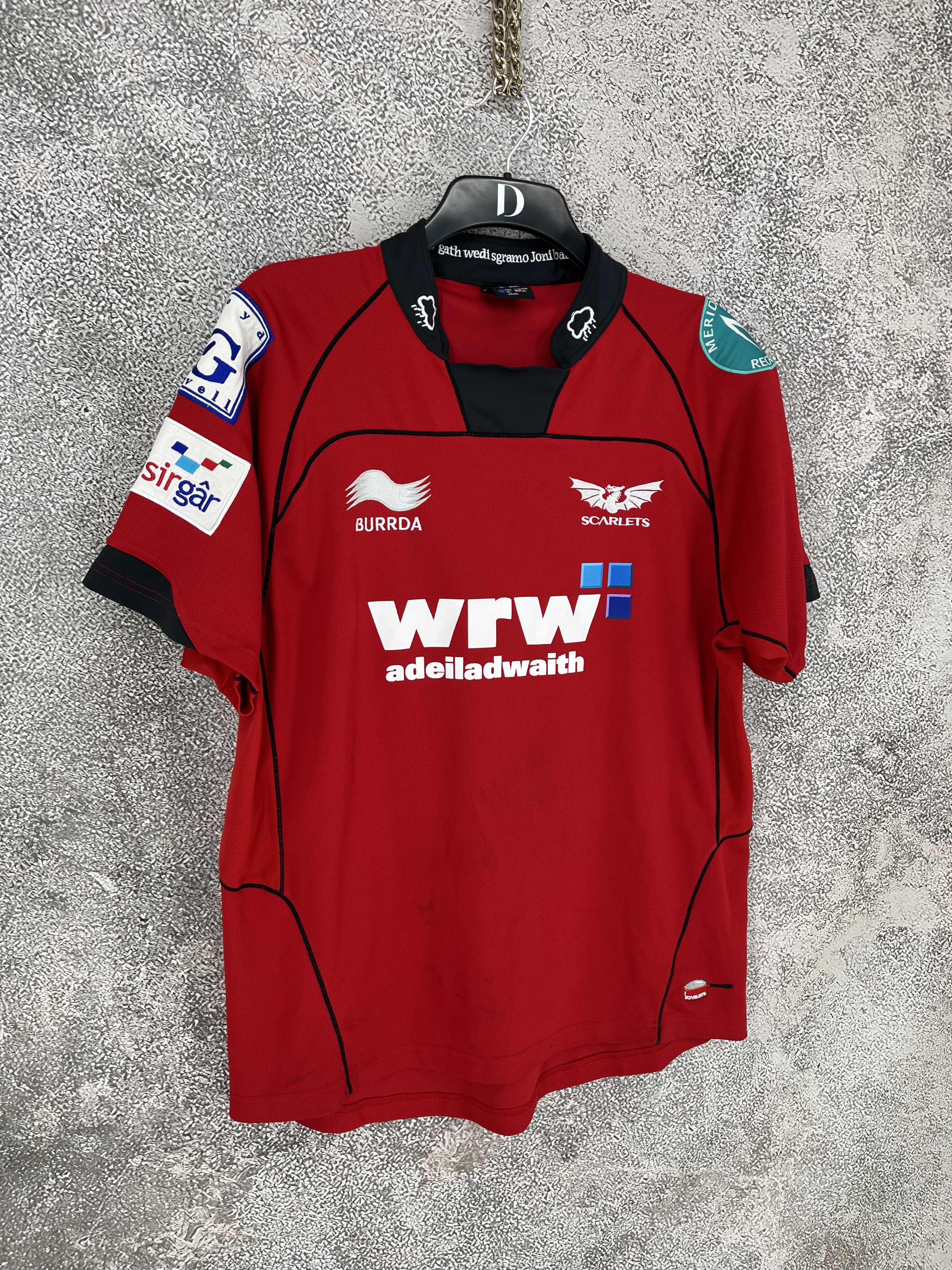 Vintage Llanelli Scarlets Rugby Home Shirt 2007/2008 - Kooga Size XL Size US XL / EU 56 / 4 - 2 Thumbnail