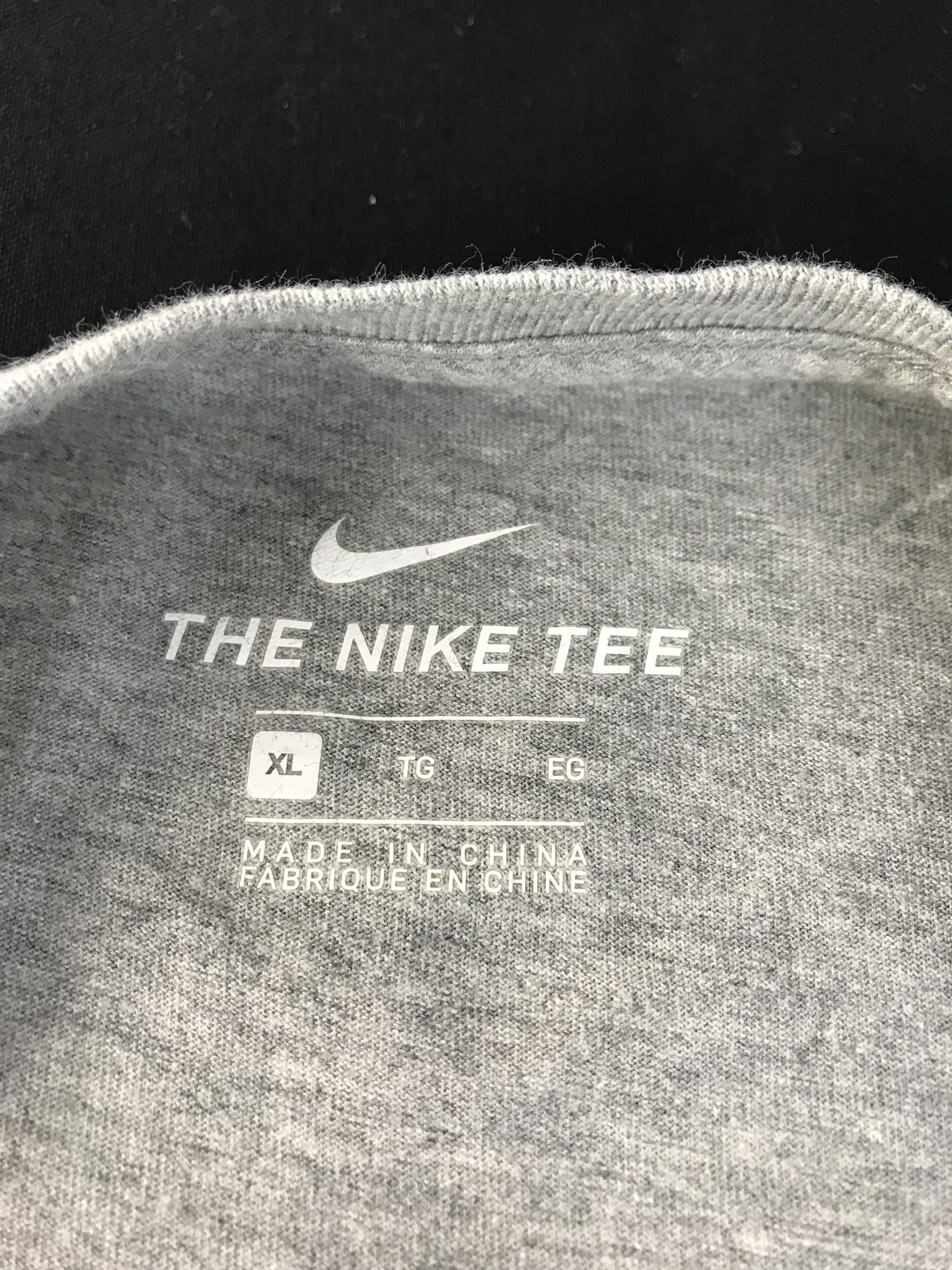Nike Nike Dri Fit Full New Box Logo Design Tee T-shirt Size US XL / EU 56 / 4 - 5 Thumbnail