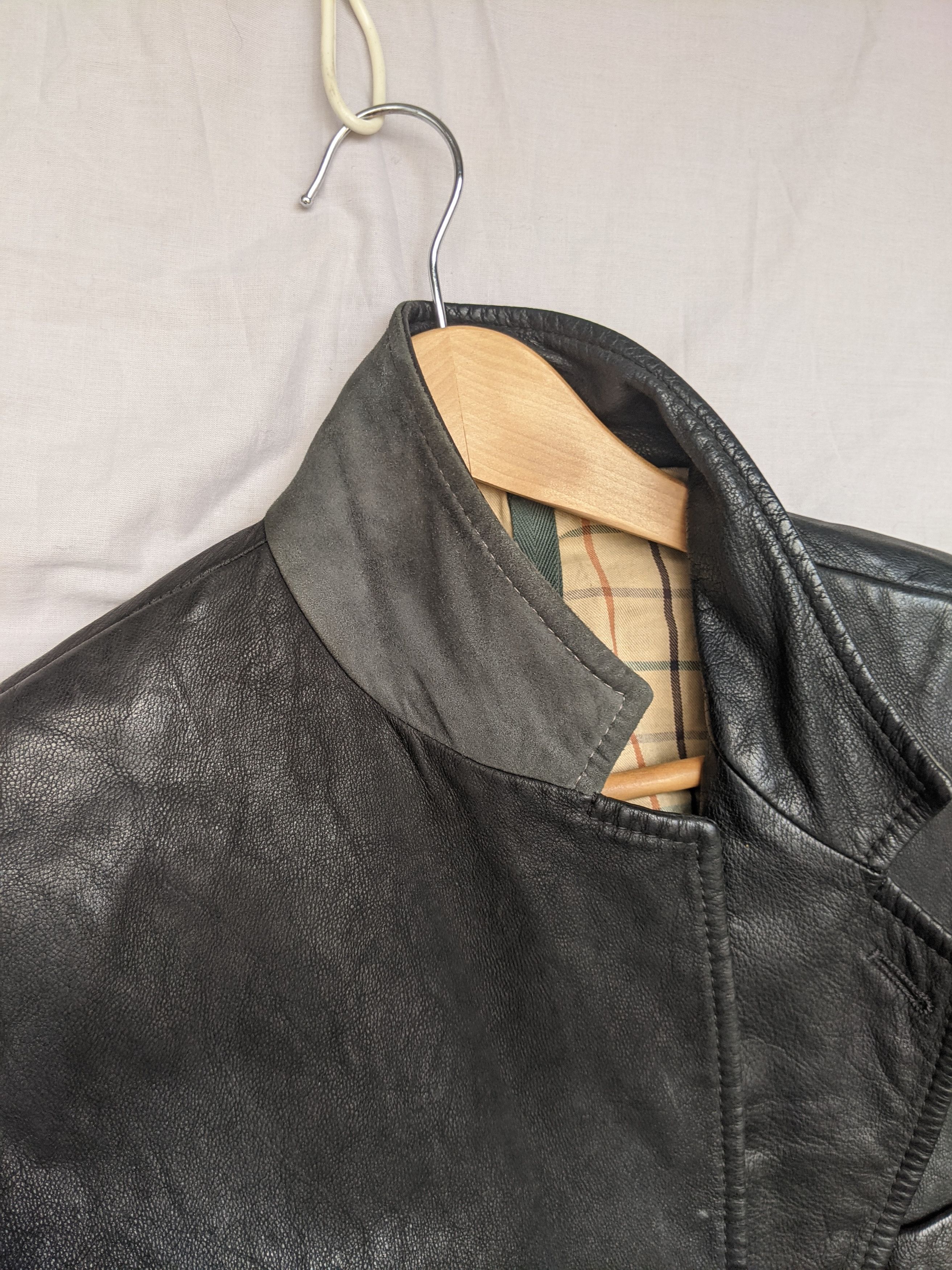Genuine Leather Essebi Leather Jacket Blazer Vintage Avirex Gucci Barbour Size US L / EU 52-54 / 3 - 11 Thumbnail
