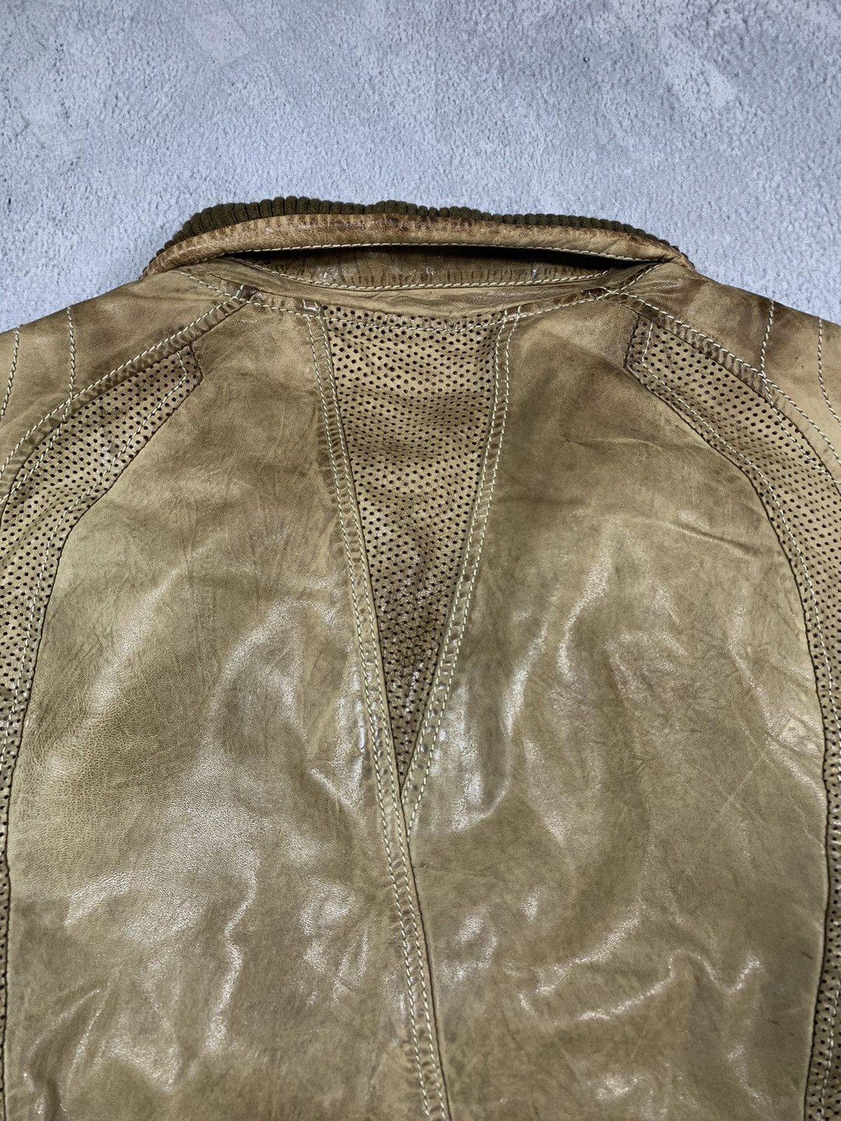 Bogner × Leather × Vintage Vintage Y2K Bogner Leather aviator flight Jacket military 48 Size US M / EU 48-50 / 2 - 16 Thumbnail