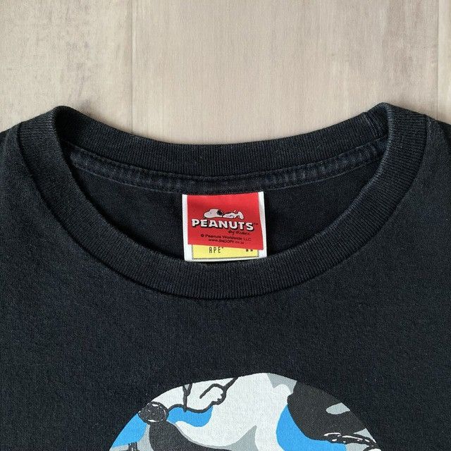Bape BAPE × Peanuts Snoopy ABC Camo Big Head T-shirt APE Size US M / EU 48-50 / 2 - 5 Thumbnail
