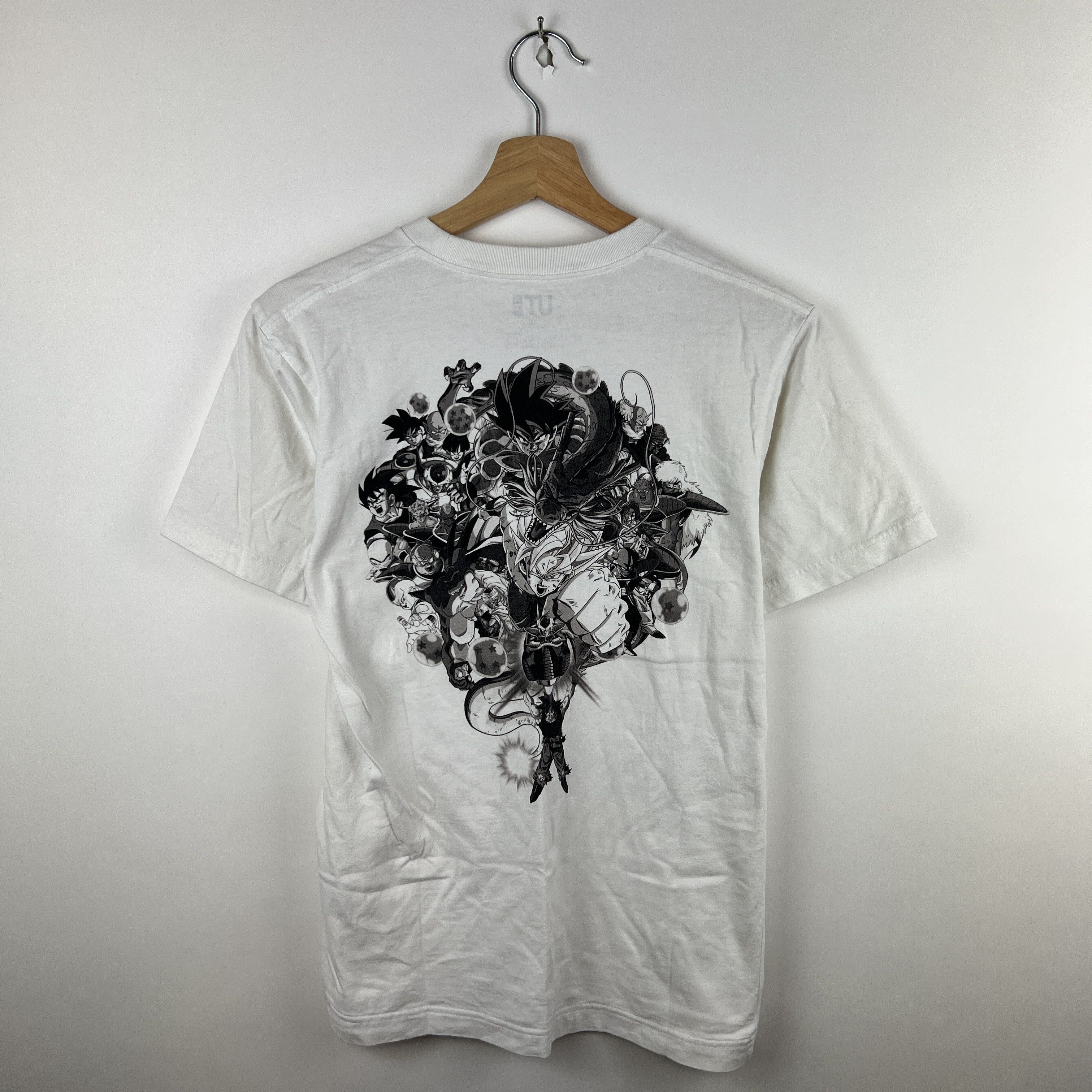 Anime × Uniqlo Uniqlo x Dragon Ball Z Graphic T-Shirt Size US XS / EU 42 / 0 - 4 Thumbnail