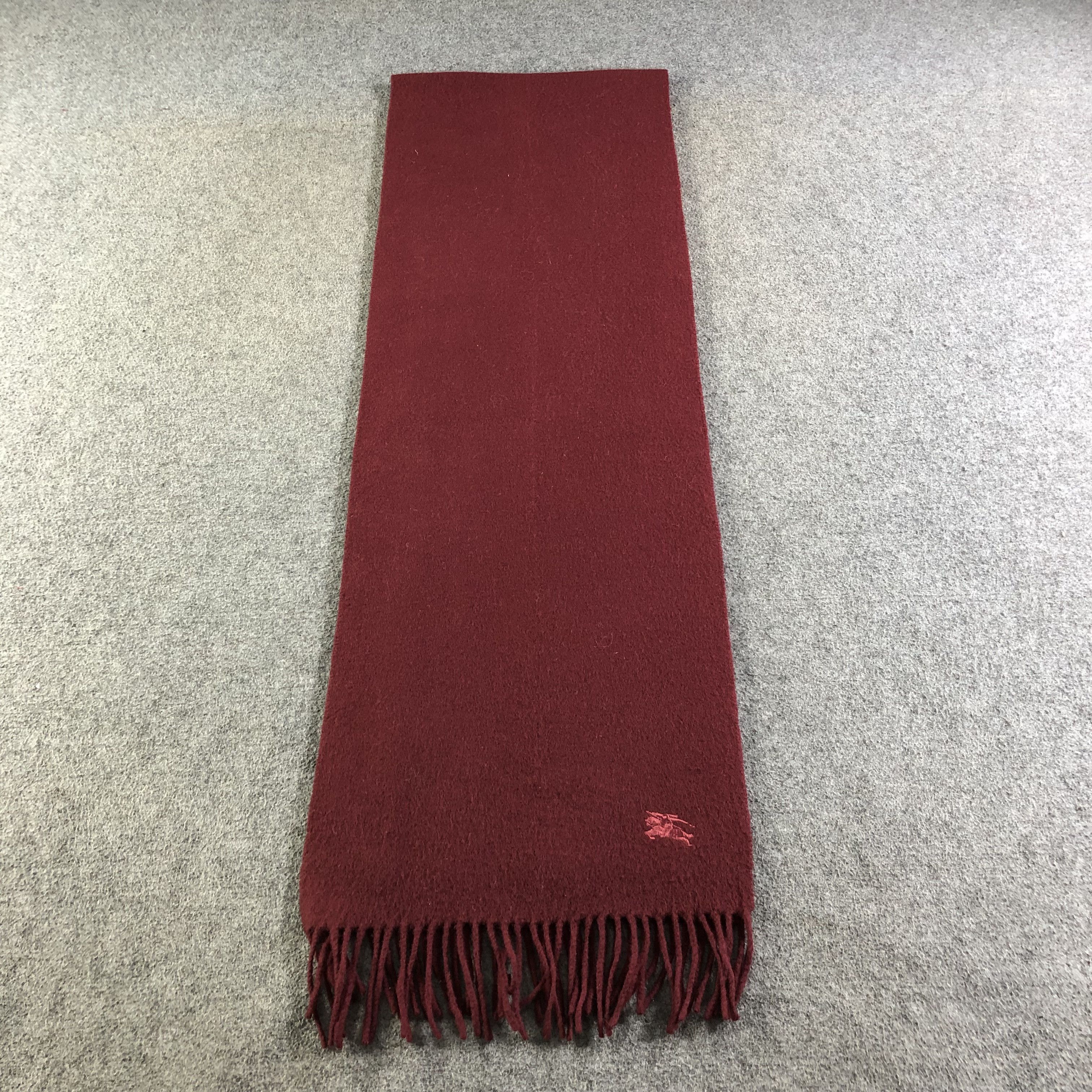Burberry Burberrys Cashmere Scarf Muffler Neckwear V2085 Size ONE SIZE - 2 Thumbnail