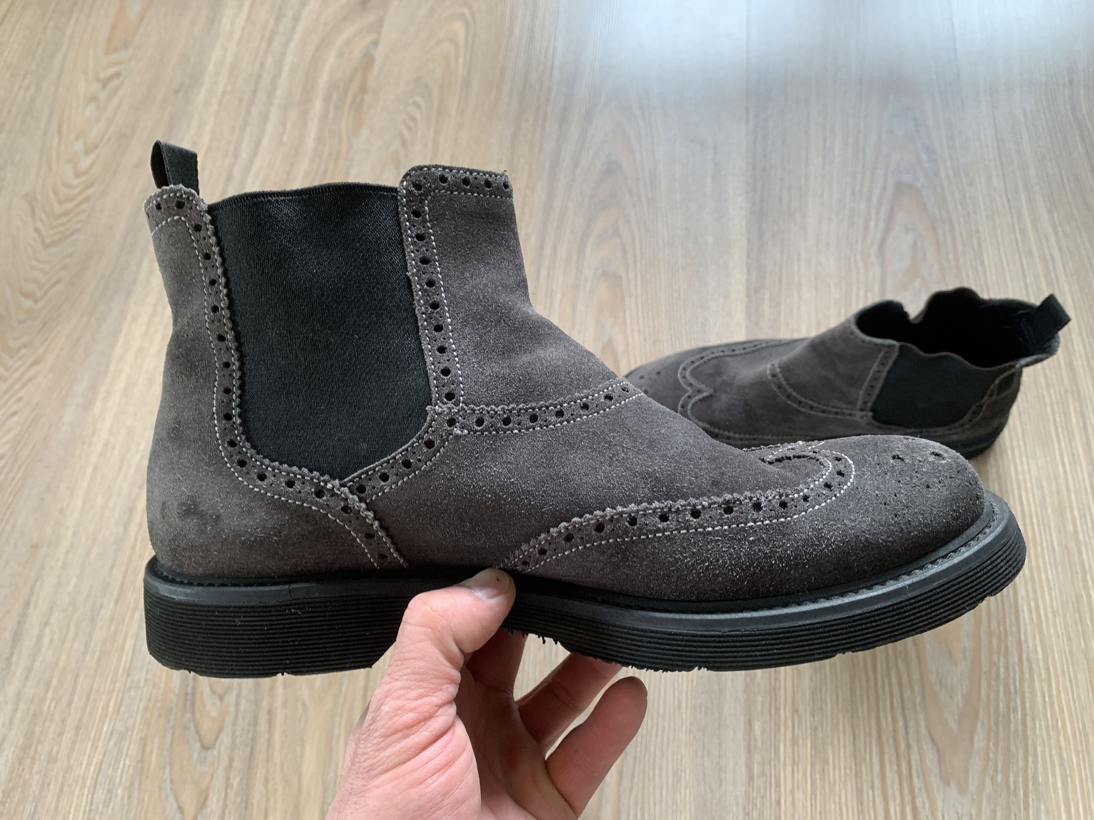 Giorgio Armani Giorgio Armani Grey Leather Suede Boots Chelsea Size US 10.5 / EU 43-44 - 5 Thumbnail