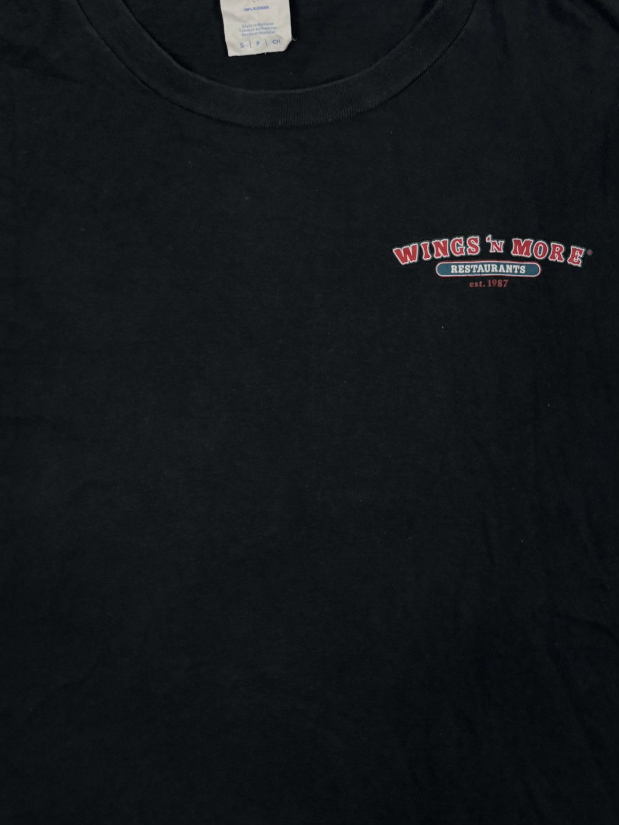 Vintage Vintage 2000s Wings ‘N More Restaurant Tee – Black – Size S Size US S / EU 44-46 / 1 - 1 Thumbnail