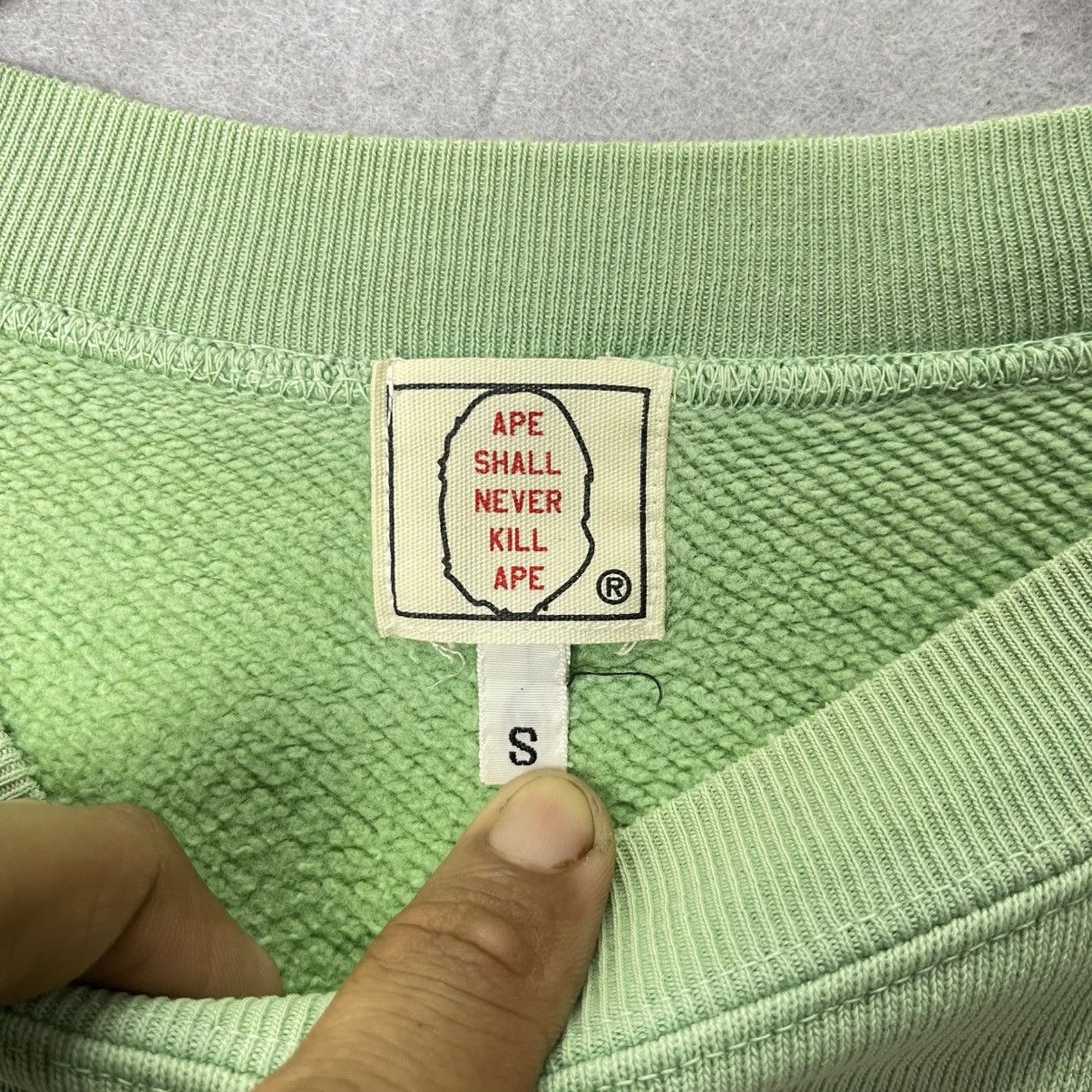 Bape Vintage BAPE Ape Head Crewneck Sweatshirt Green Japan Size US S / EU 44-46 / 1 - 11 Thumbnail