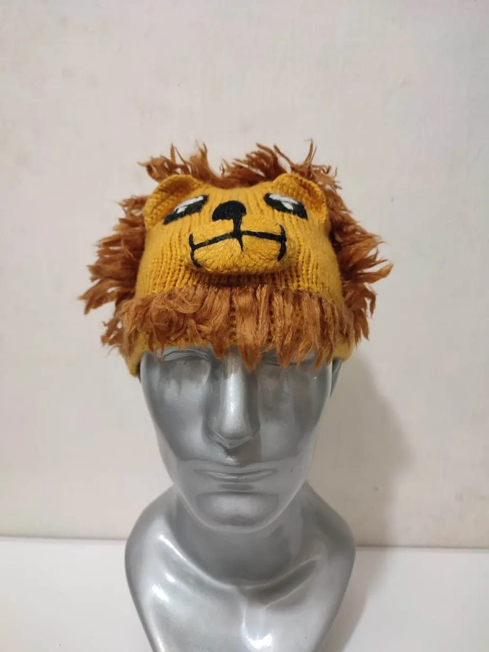 Japanese Brand Andes Gift Lion Cartoon Character Beanie Hats Size ONE SIZE - 1 Thumbnail