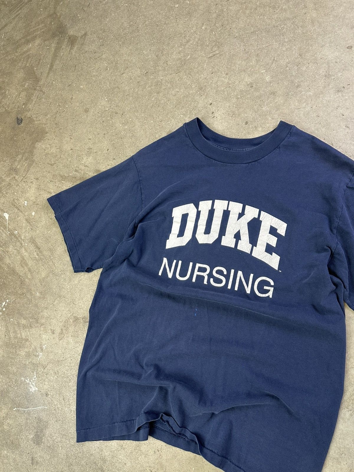 Vintage 90s Duke Nursing Collegiate Spellout Tee M/L Navy Size US M / EU 48-50 / 2 - 2 Thumbnail