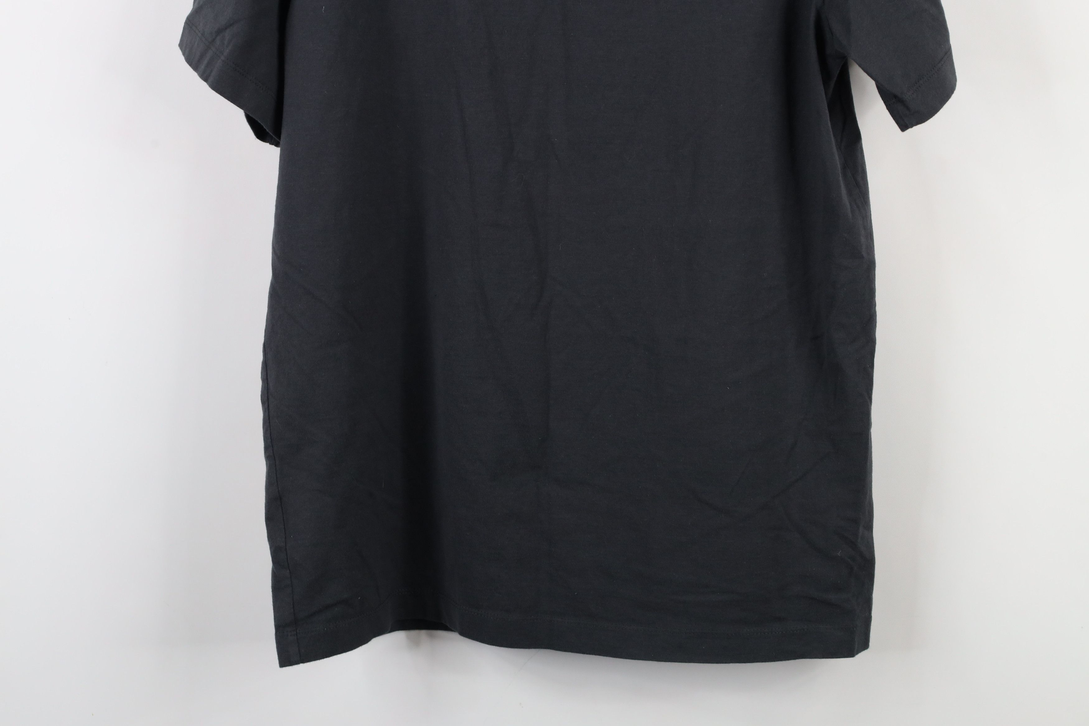 Nike × Vintage Nike Faded Swoosh Happy Holidays Christmas T-Shirt Gray Size US M / EU 48-50 / 2 - 12 Thumbnail