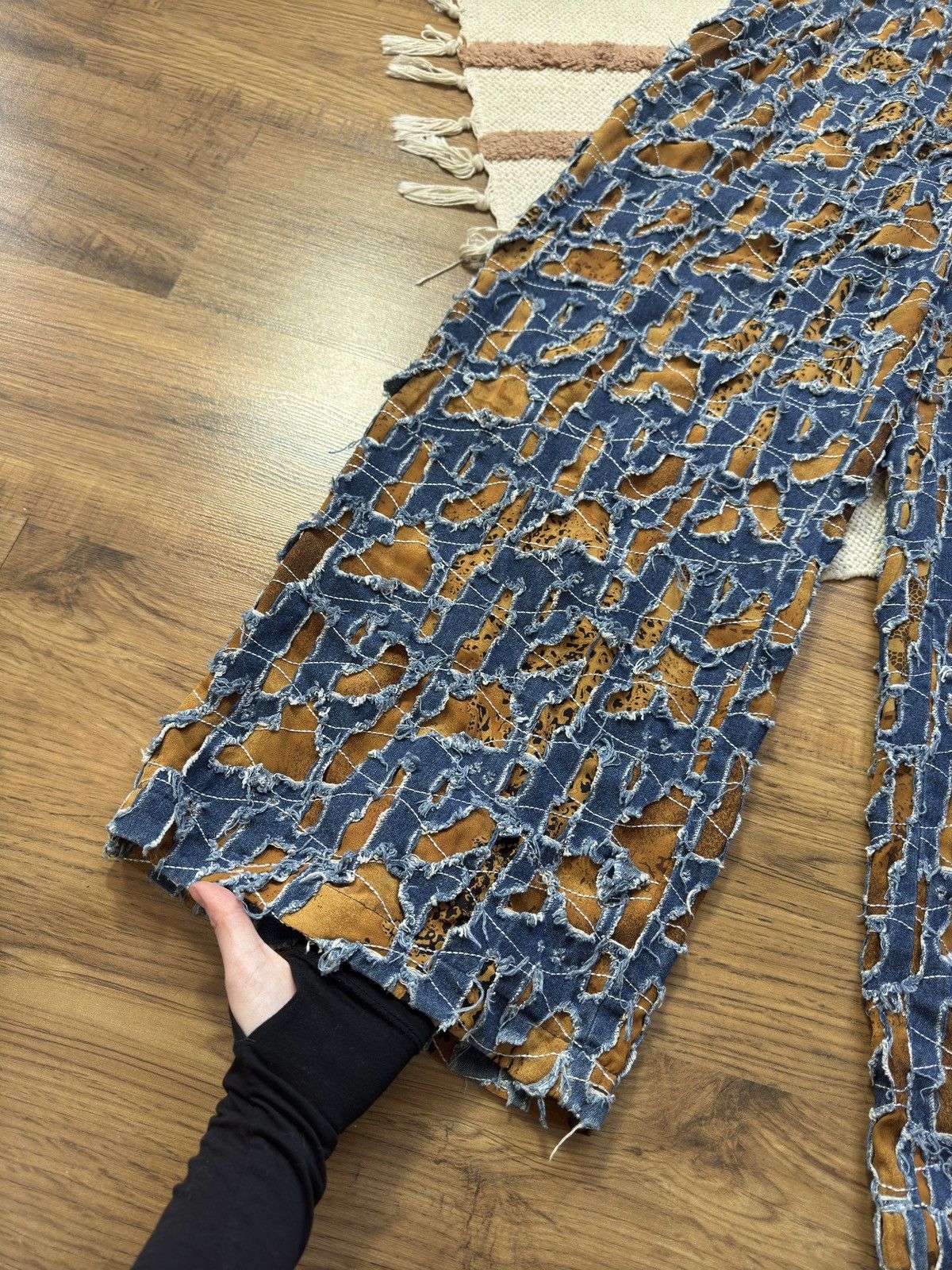 Vintage VINTAGE AVANT GARDE PATCHWORK MESH DENIM PANTS FLARE JEANS Size 28" / US 6 / IT 42 - 4 Thumbnail