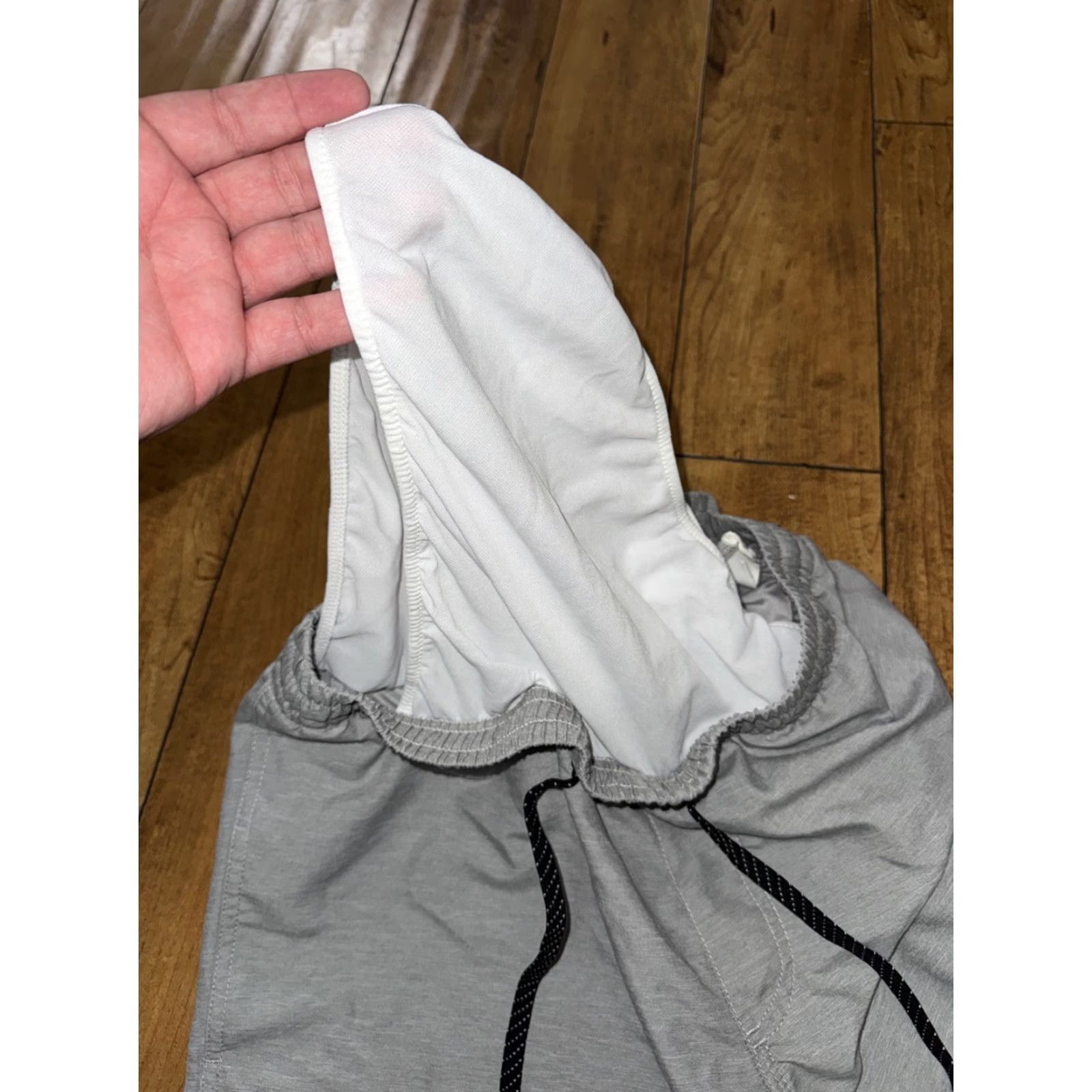 Quiksilver Quiksilver Board Shorts Mens M 28 Lined Gray Swim Trunks Trunks Beach Swim Bottoms Size US 31 - 6 Thumbnail