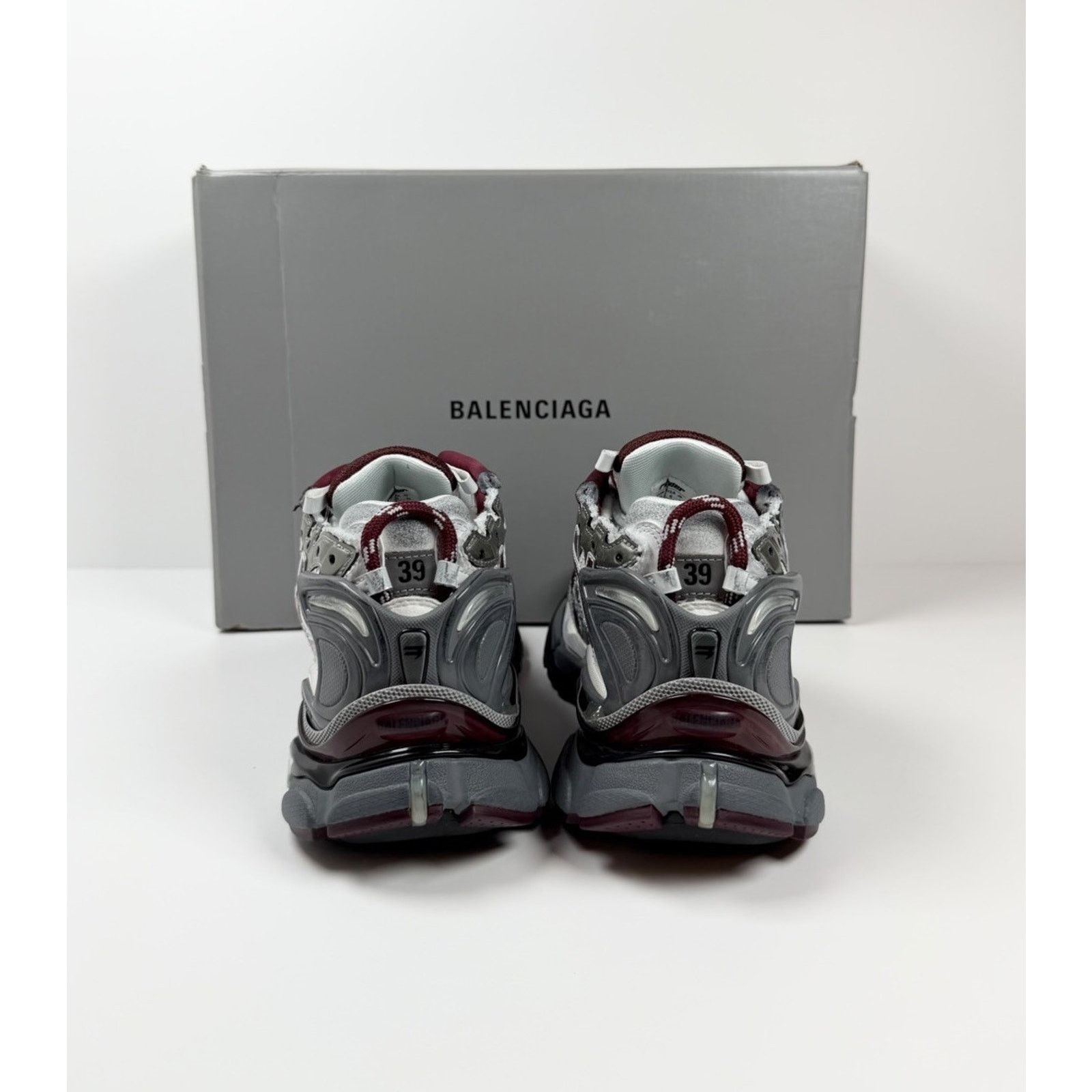 Balenciaga Size 39EU/6US - Balenciaga Runner Burgundy NEW! Size US 6 / EU 39 - 4 Thumbnail