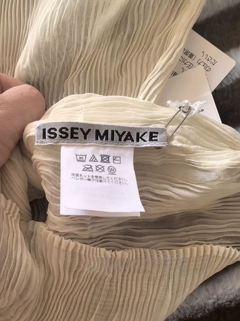 Issey Miyake Issey Miyake Main Line Willow Top Size M / US 6-8 / IT 42-44 - 4 Thumbnail