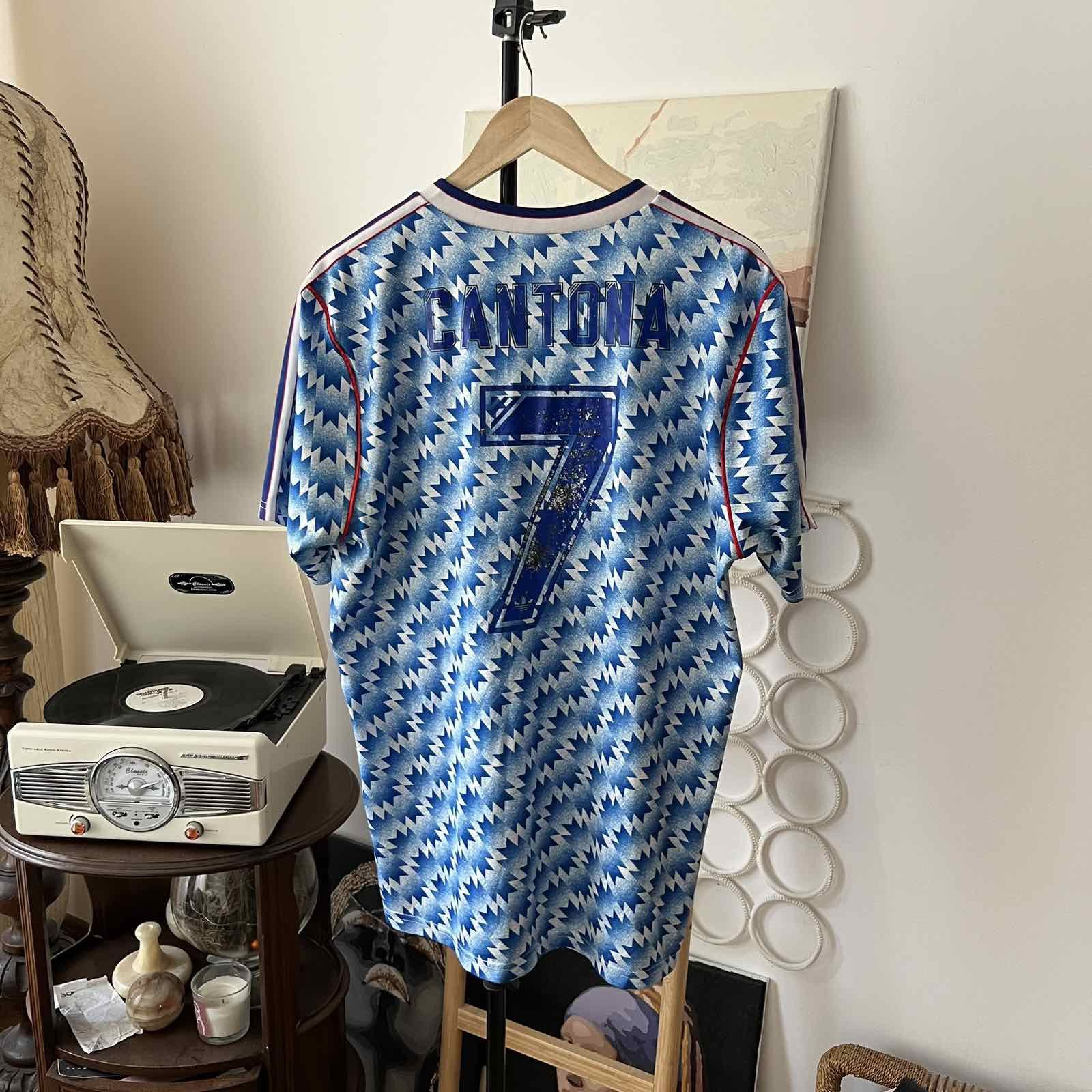 Vintage Vintage Manchester United 90s Away Soccer Shirt Jersey Sz XL Size US XL / EU 56 / 4 - 2 Thumbnail