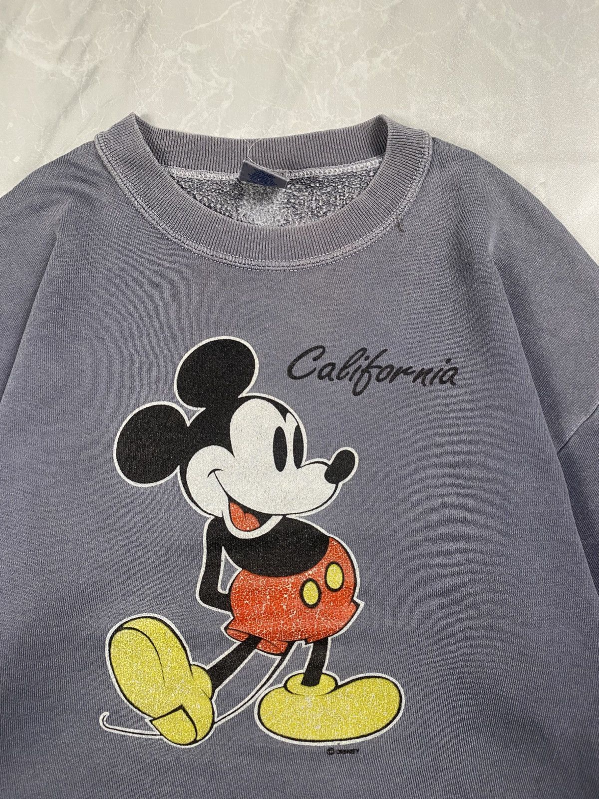 Velva Sheen Vintage 90s Disney Mickey Mouse Washed Boxy Crewneck Size US M / EU 48-50 / 2 - 2 Thumbnail