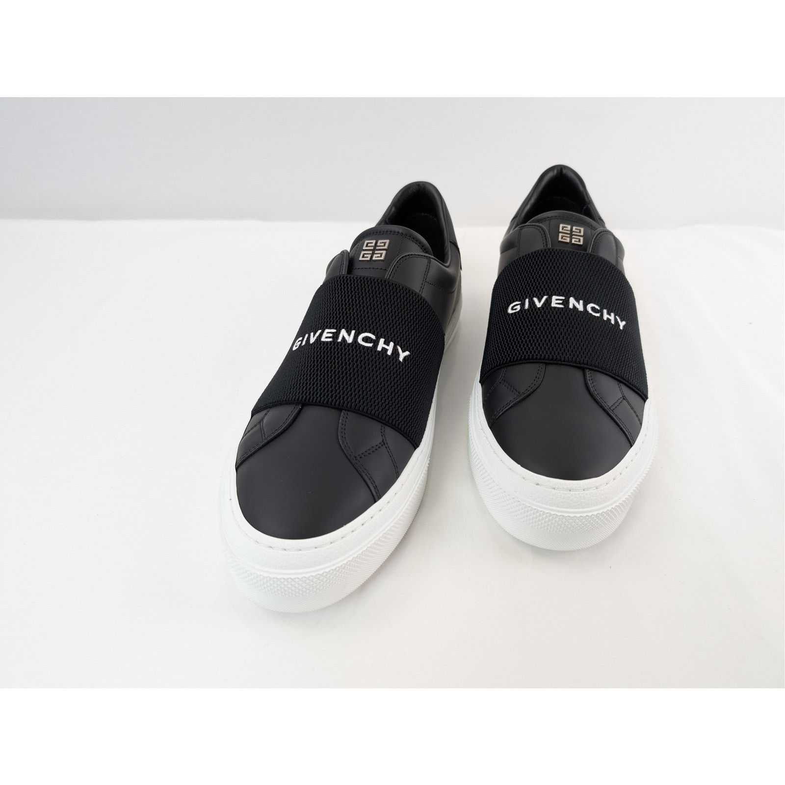 Givenchy o1rshd1 100% Calf Leather City Sport Sneakers in Black Size US 14 / EU 47 - 8 Thumbnail