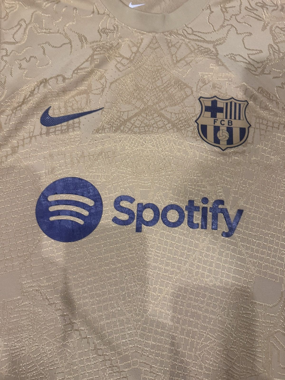 Nike Nike FC Barcelona 2022-23 Away Stadium Jersey - Size M Size US M / EU 48-50 / 2 - 3 Thumbnail
