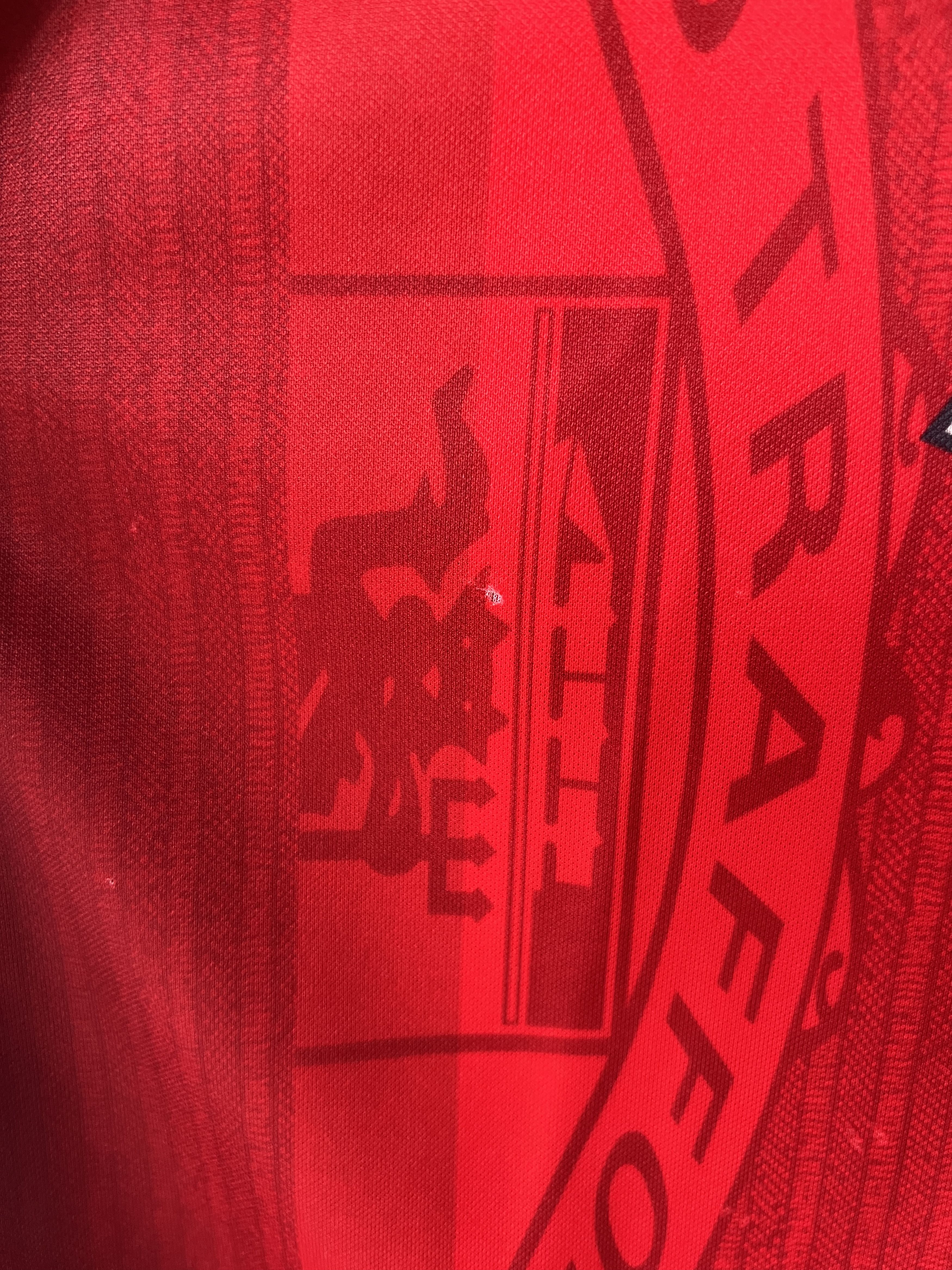 Umbro (L) Manchester United 1996-98 Home Long Sleeve Kit Size US L / EU 52-54 / 3 - 7 Thumbnail