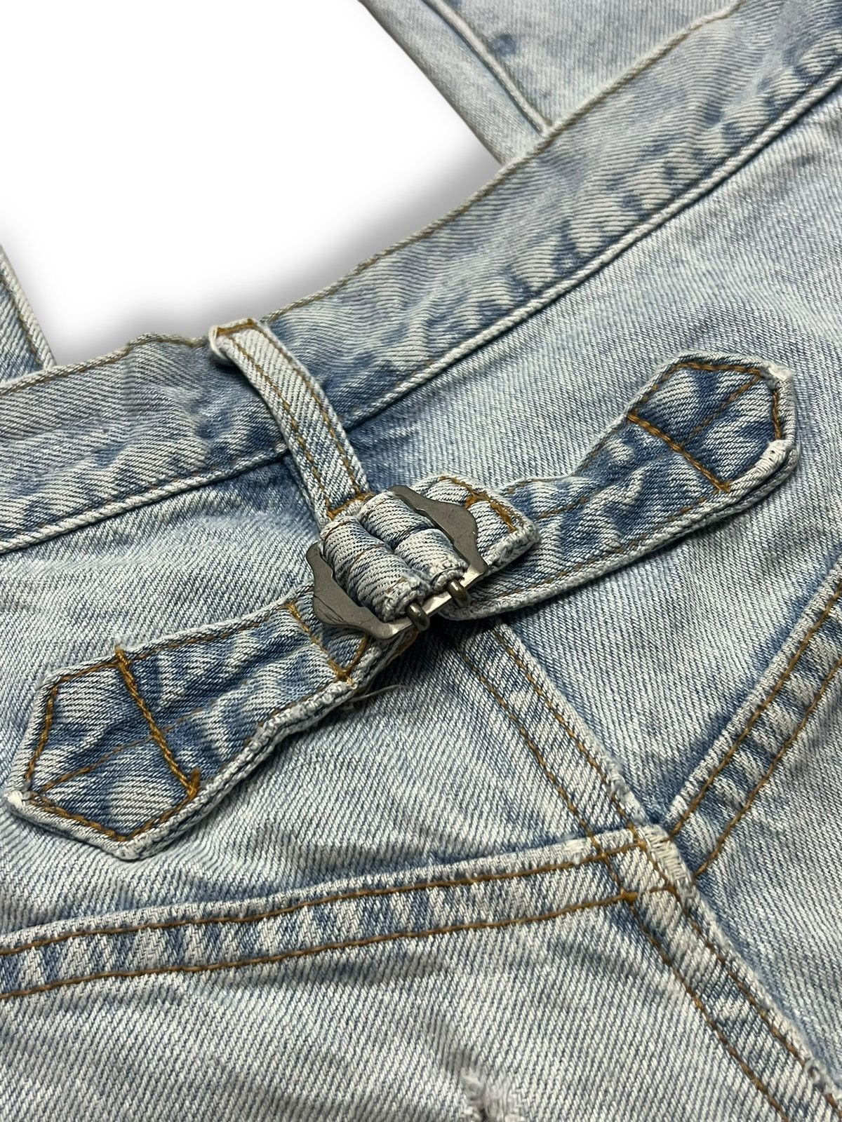 Issey Miyake Sunaokuwahara By Isey Miyaki Japan Buckle Back - Distressed Size US 30 / EU 46 - 14 Thumbnail