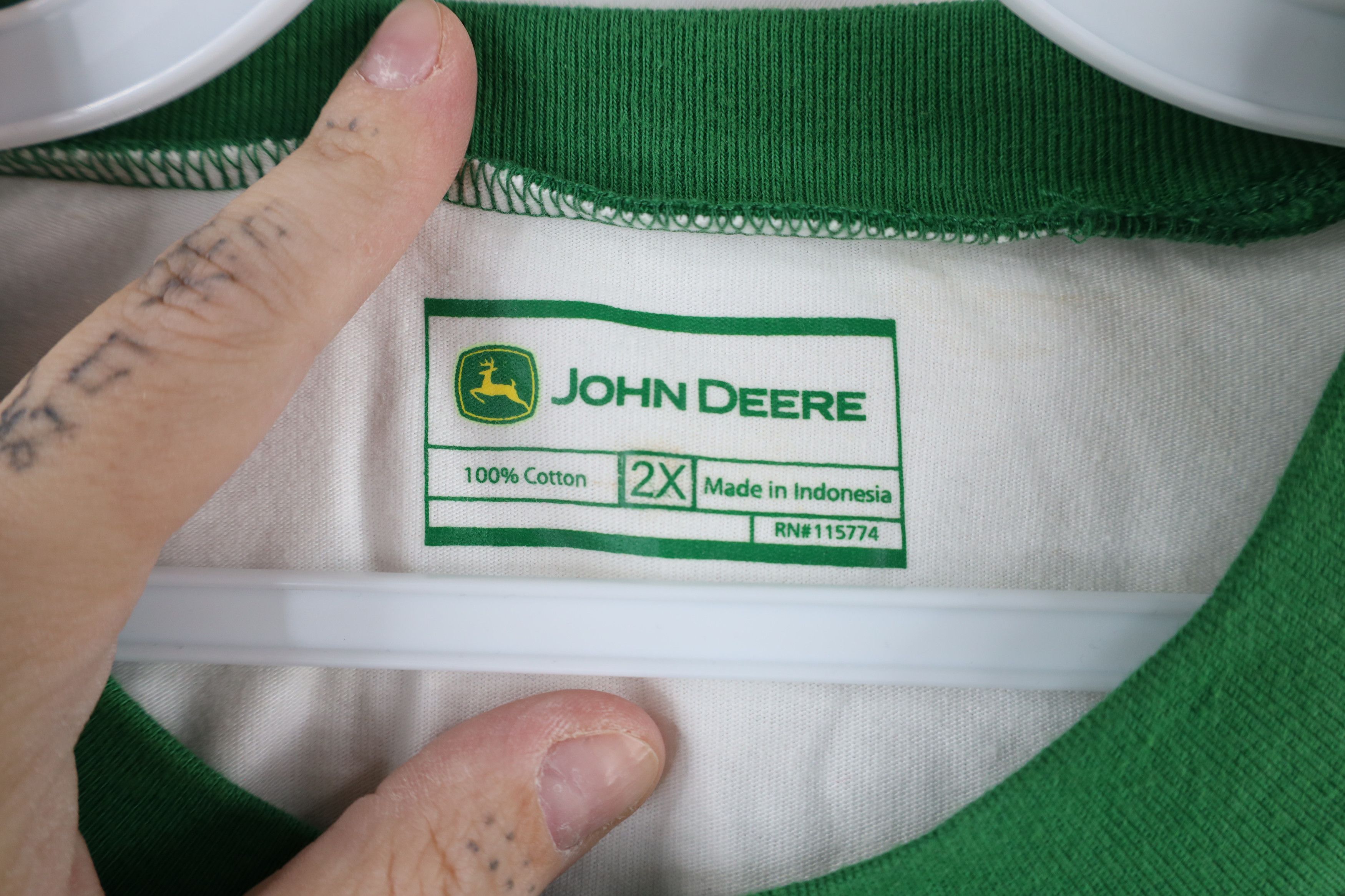 John Deere × Vintage Vintage John Deere Script 3/4 Sleeve Raglan T-Shirt Cotton Size US XXL / EU 58 / 5 - 8 Thumbnail
