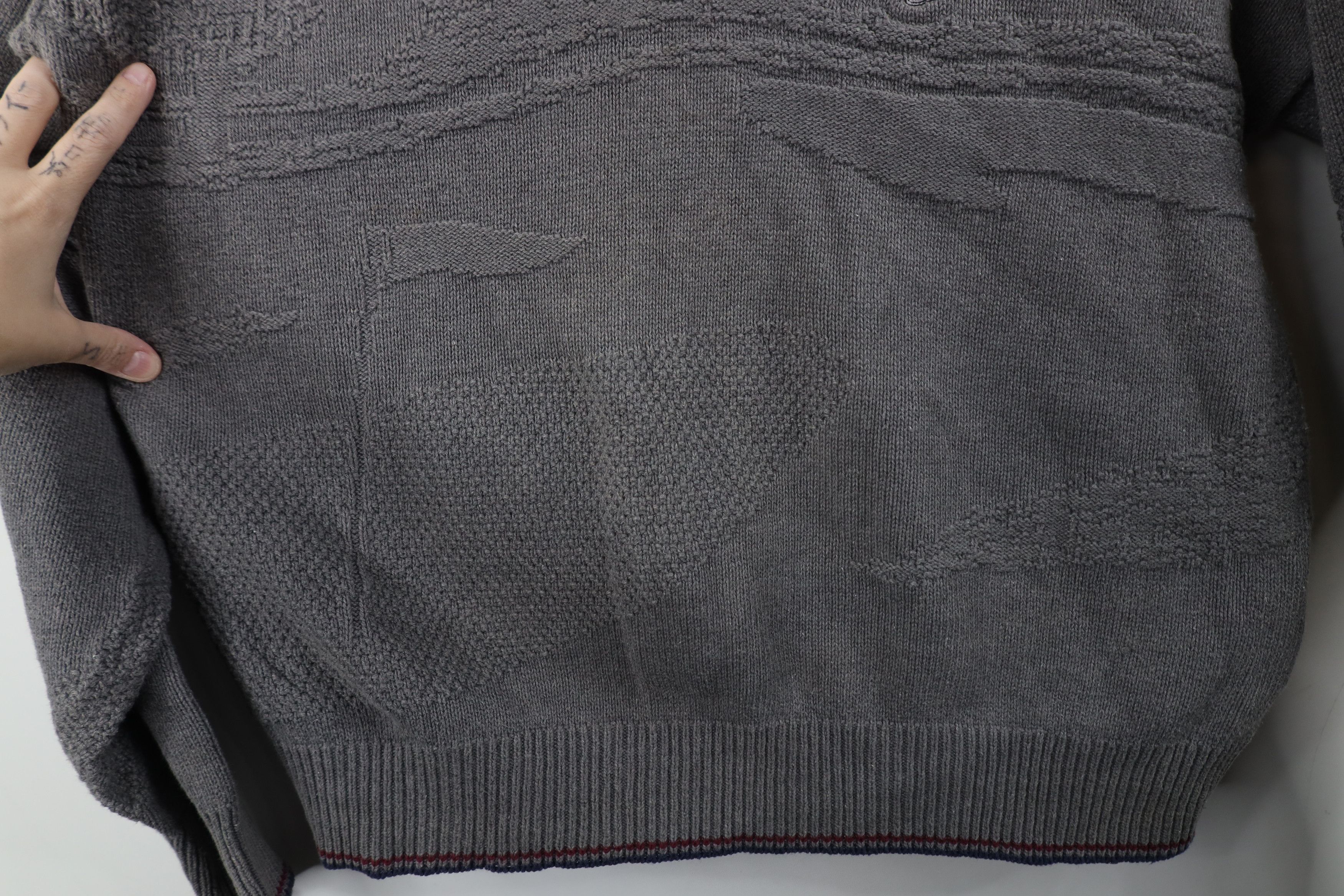 Vintage Vintage 90s Streetwear All Over Print Knit Sweater Gray USA Size US L / EU 52-54 / 3 - 6 Thumbnail
