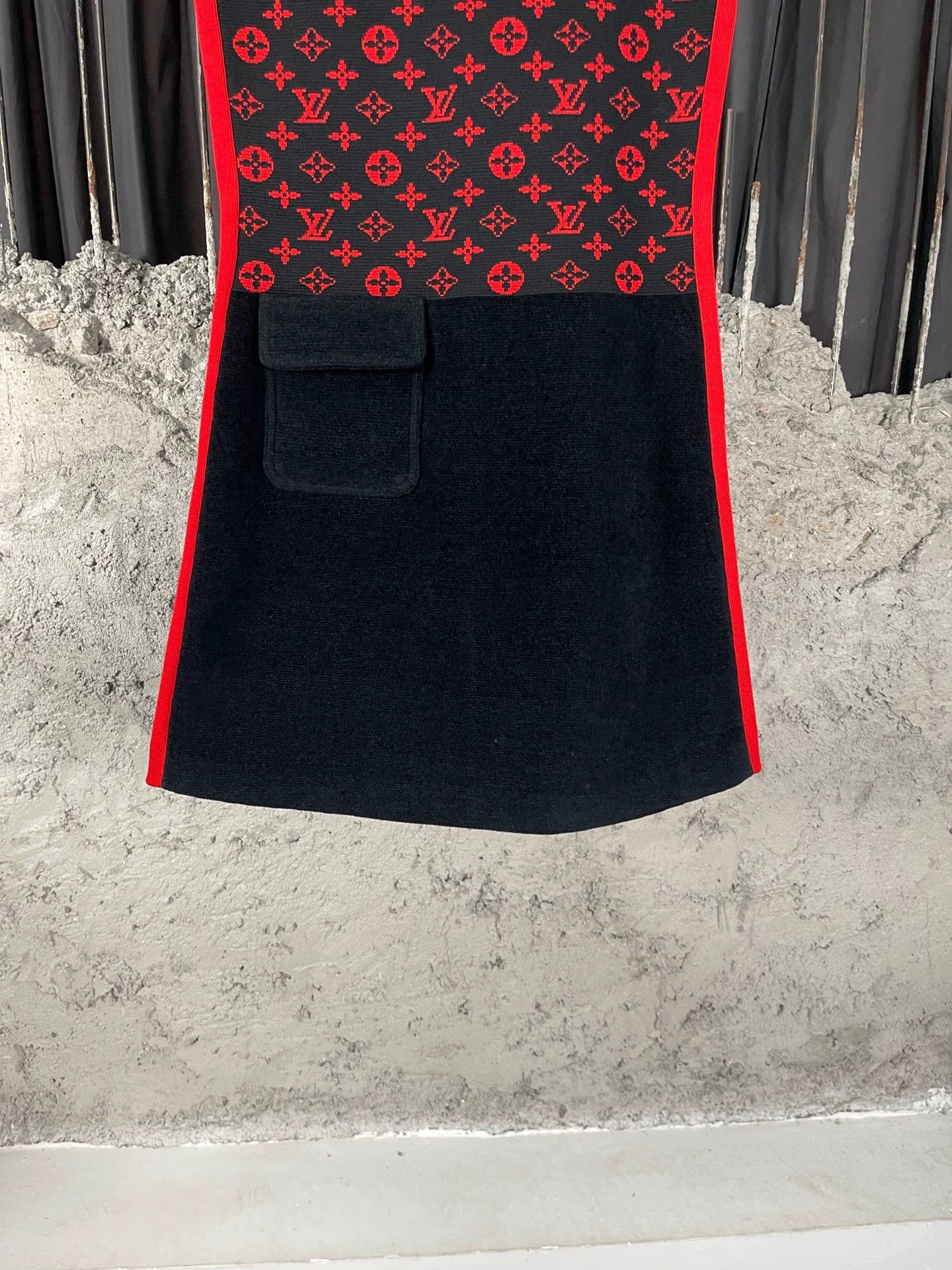 Louis Vuitton Louis Vuitton Women's Sleeveless Dress XS New Size XS / US 0-2 / IT 36-38 - 4 Thumbnail