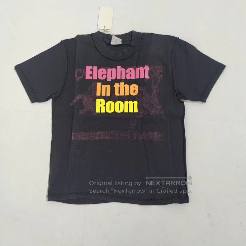 Vetements Vetements Rainbow Watermark Letter T-shirt Size US XS / EU 42 / 0 - 1 Thumbnail