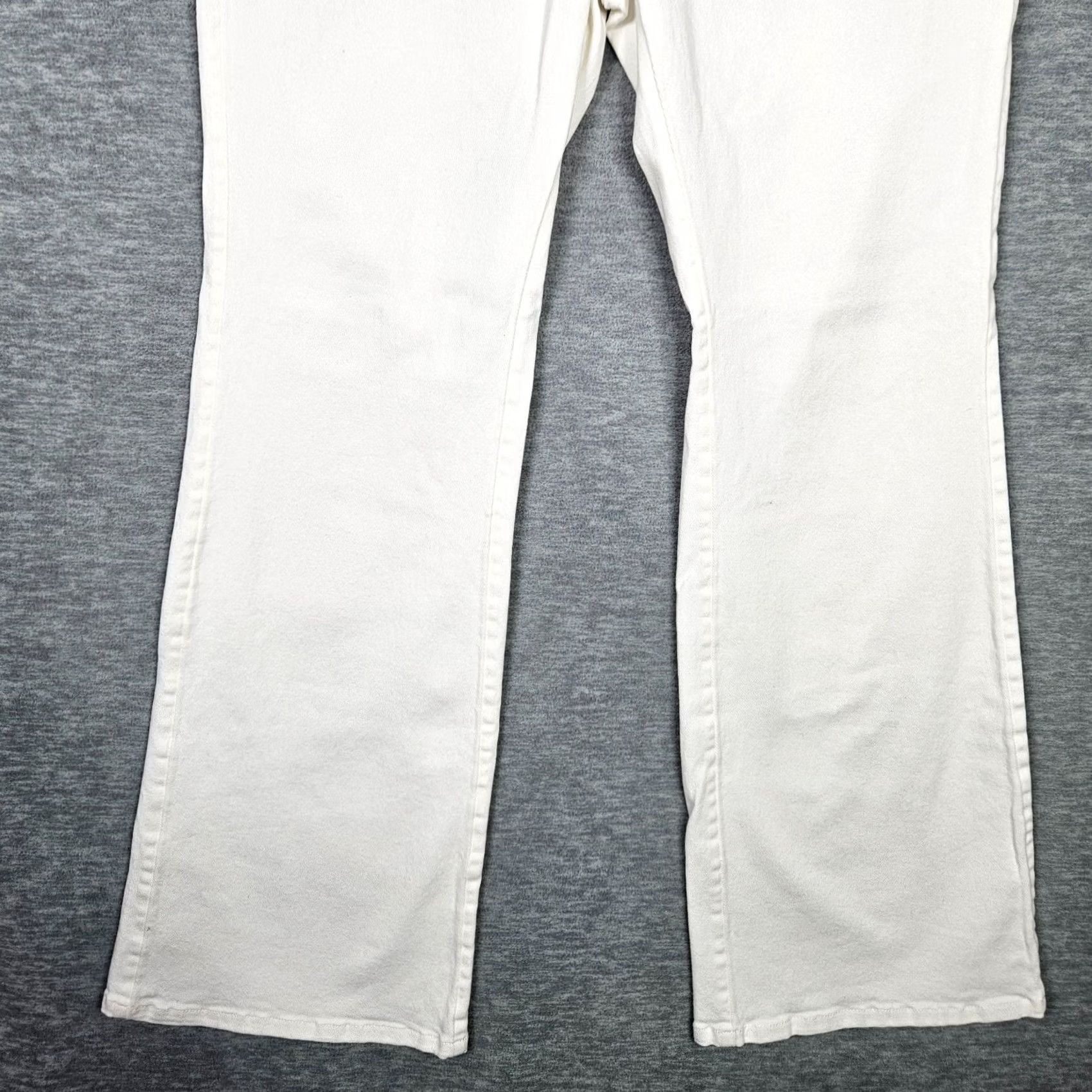 Vintage Victor Glemaud Women's Jeans Size 8 Mid Rise Flared Button Front Denim White, 5-Pocket, Stretch Size 30" / US 8 / IT 44 - 7 Thumbnail