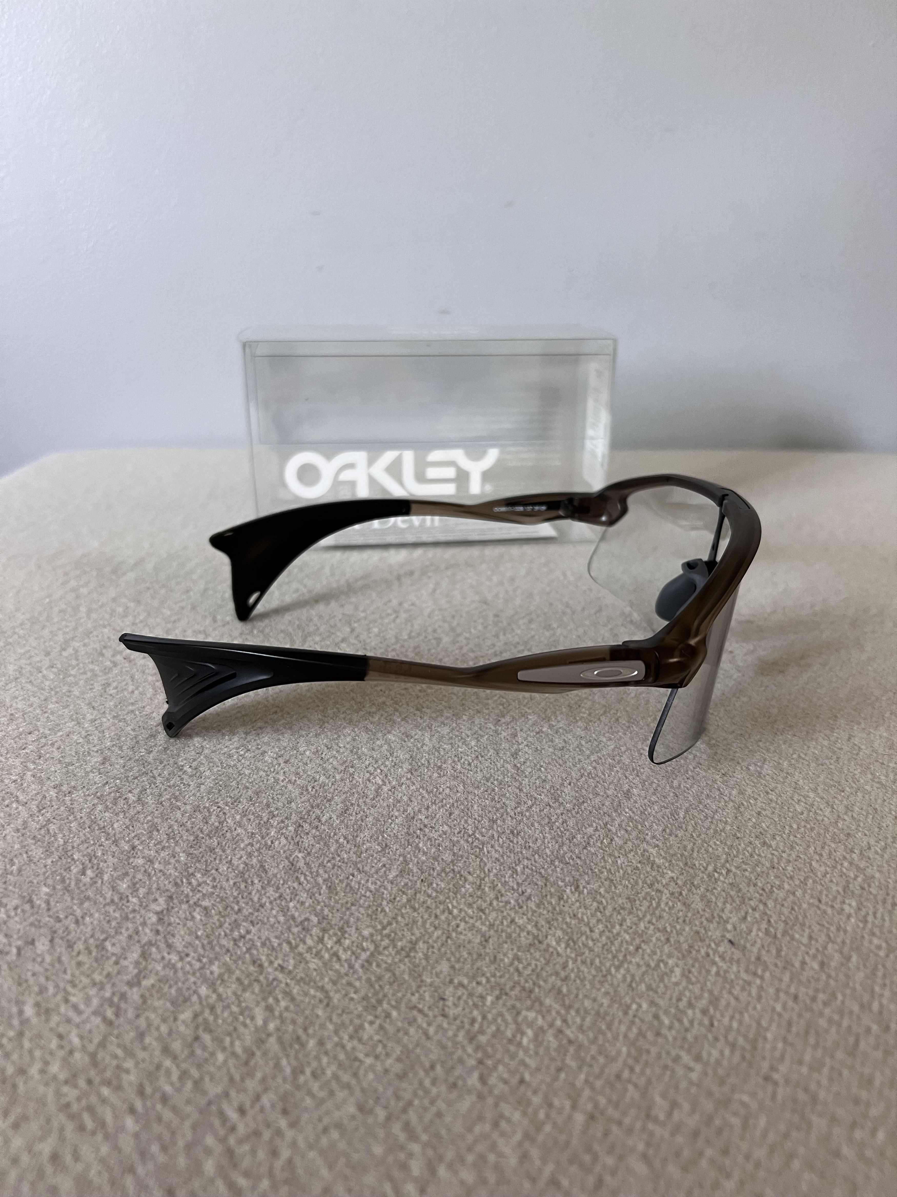 Oakley × Satisfy Satisfy Running Oakley Stunt Devil Sunglasses in Matte Brown Size ONE SIZE - 2 Thumbnail