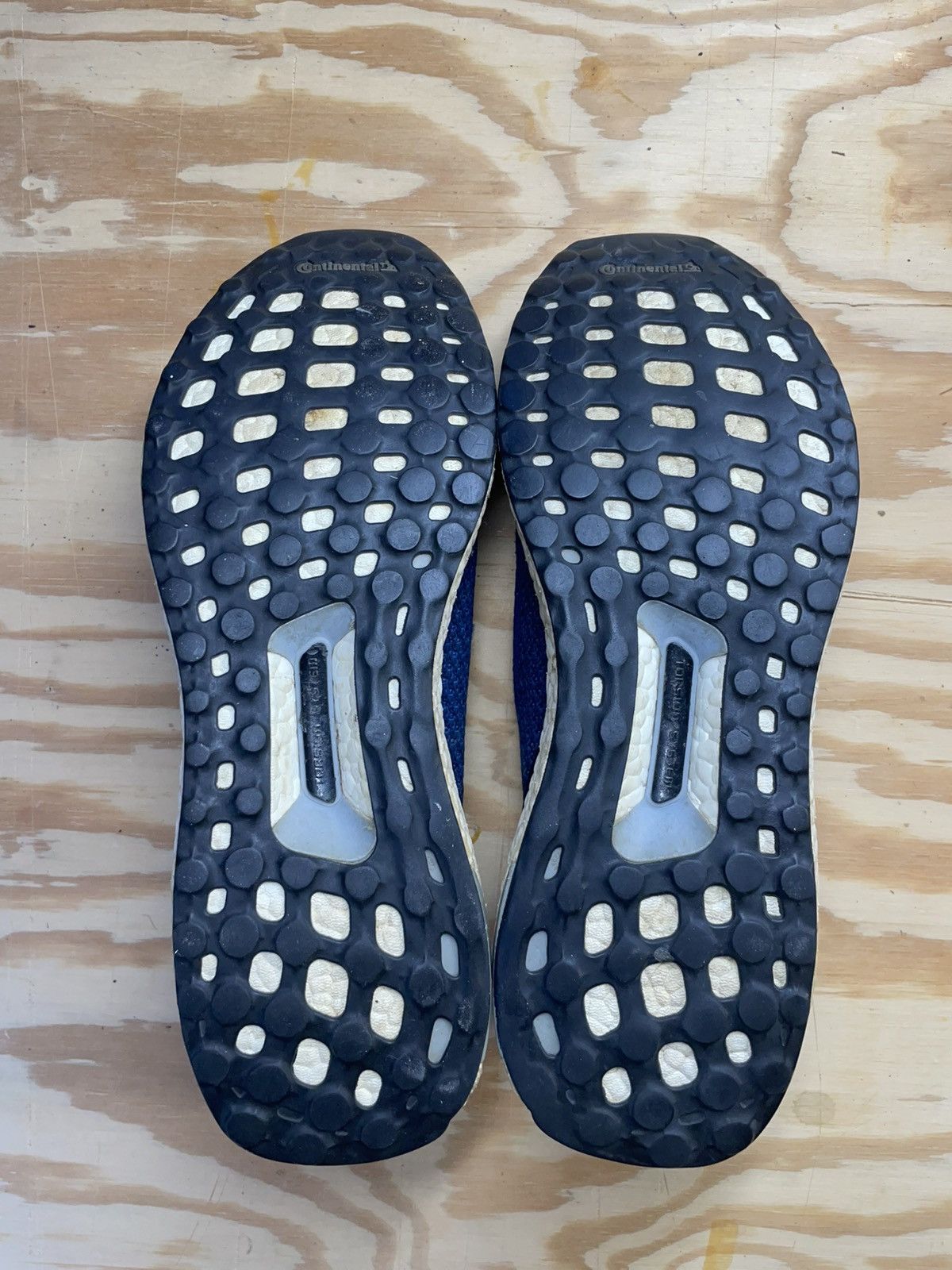Adidas UltraBoost 2.0 Collegiate Navy (uncaged) Size US 10 / EU 43 - 4 Thumbnail