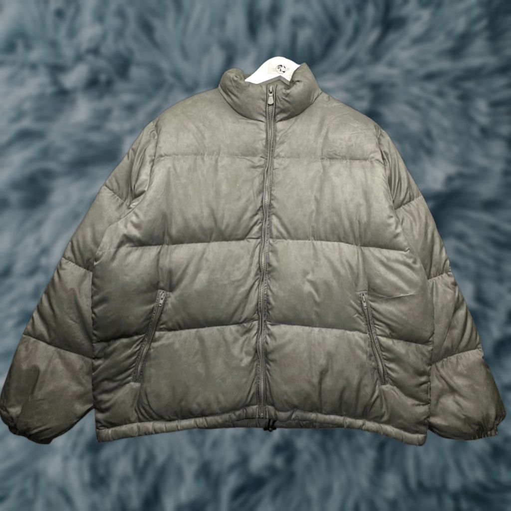 Calvin Klein VINTAGE Calvin Klein Puffer Jacket Gray Mens XL Size US XL / EU 56 / 4 - 1 Thumbnail