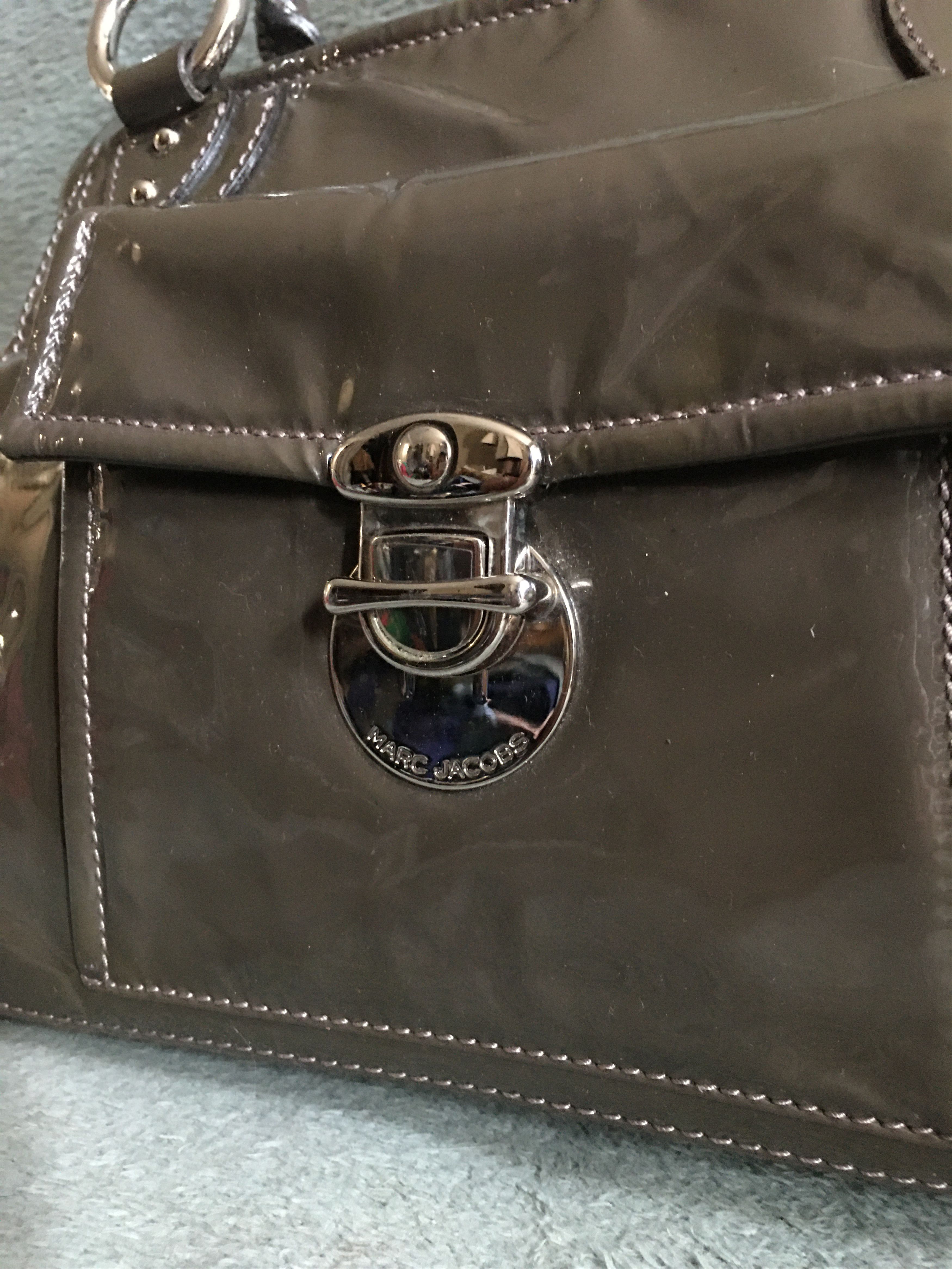 Marc Jacobs Marc Jacobs Womens Patent Leather Shoulder Bag Handbag Size ONE SIZE - 6 Thumbnail