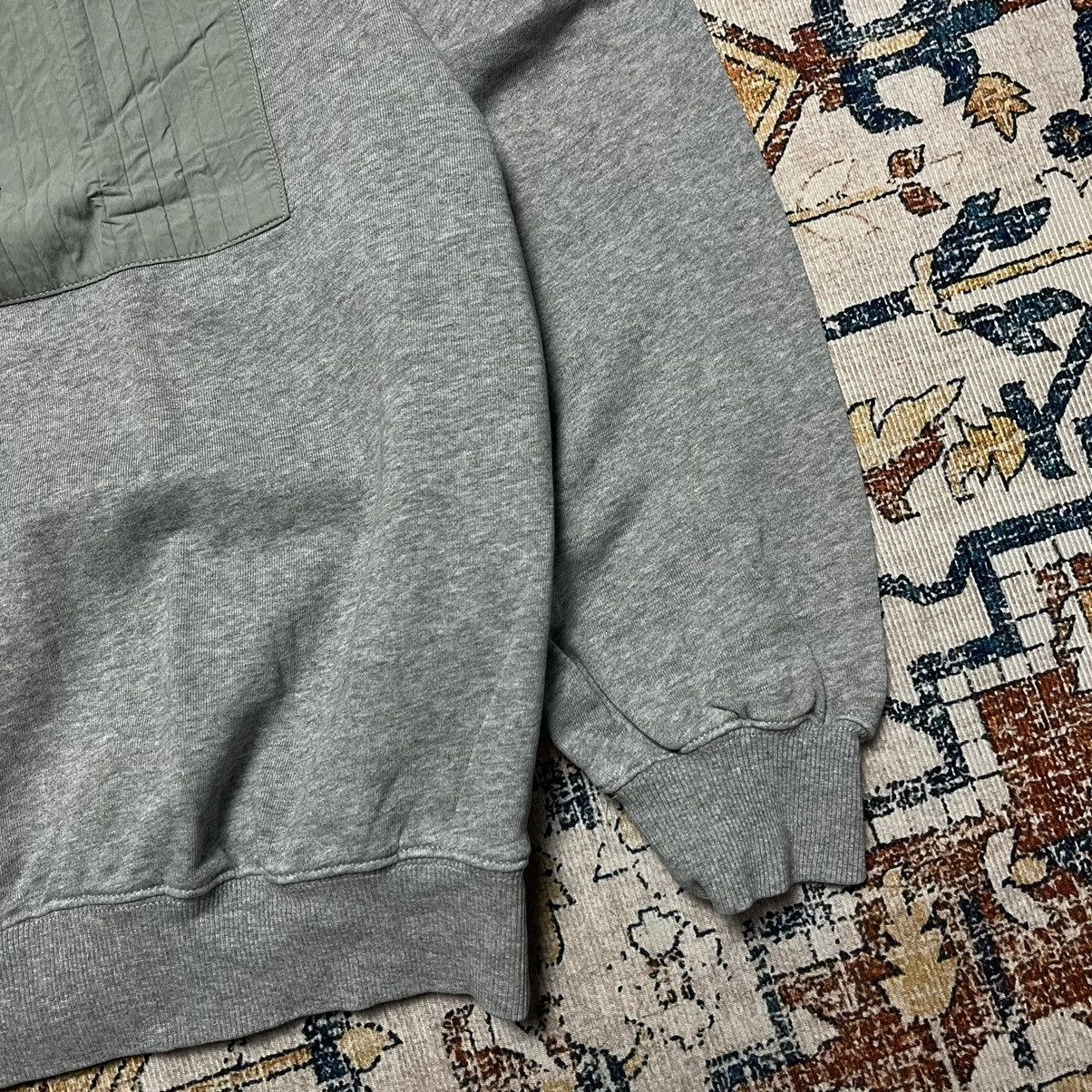 Japanese Brand Japanese Brand Simple Emboss Single Pocket Sweatshirt Size US XXL / EU 58 / 5 - 5 Thumbnail