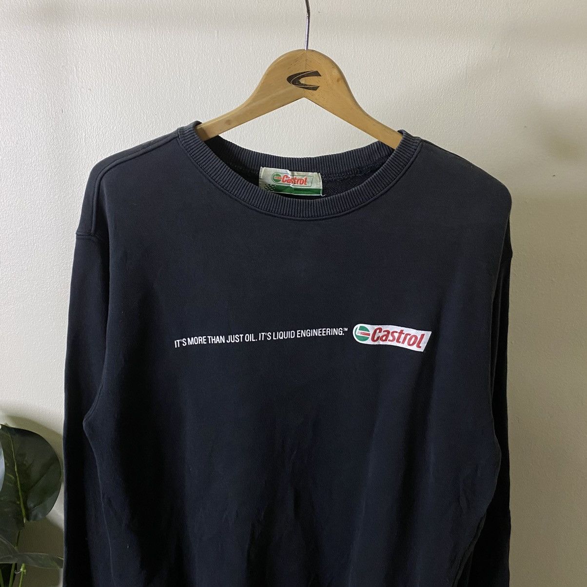 Vintage Y2K Castrol Racing Crewneck Sweatshirt Size US L / EU 52-54 / 3 - 2 Thumbnail