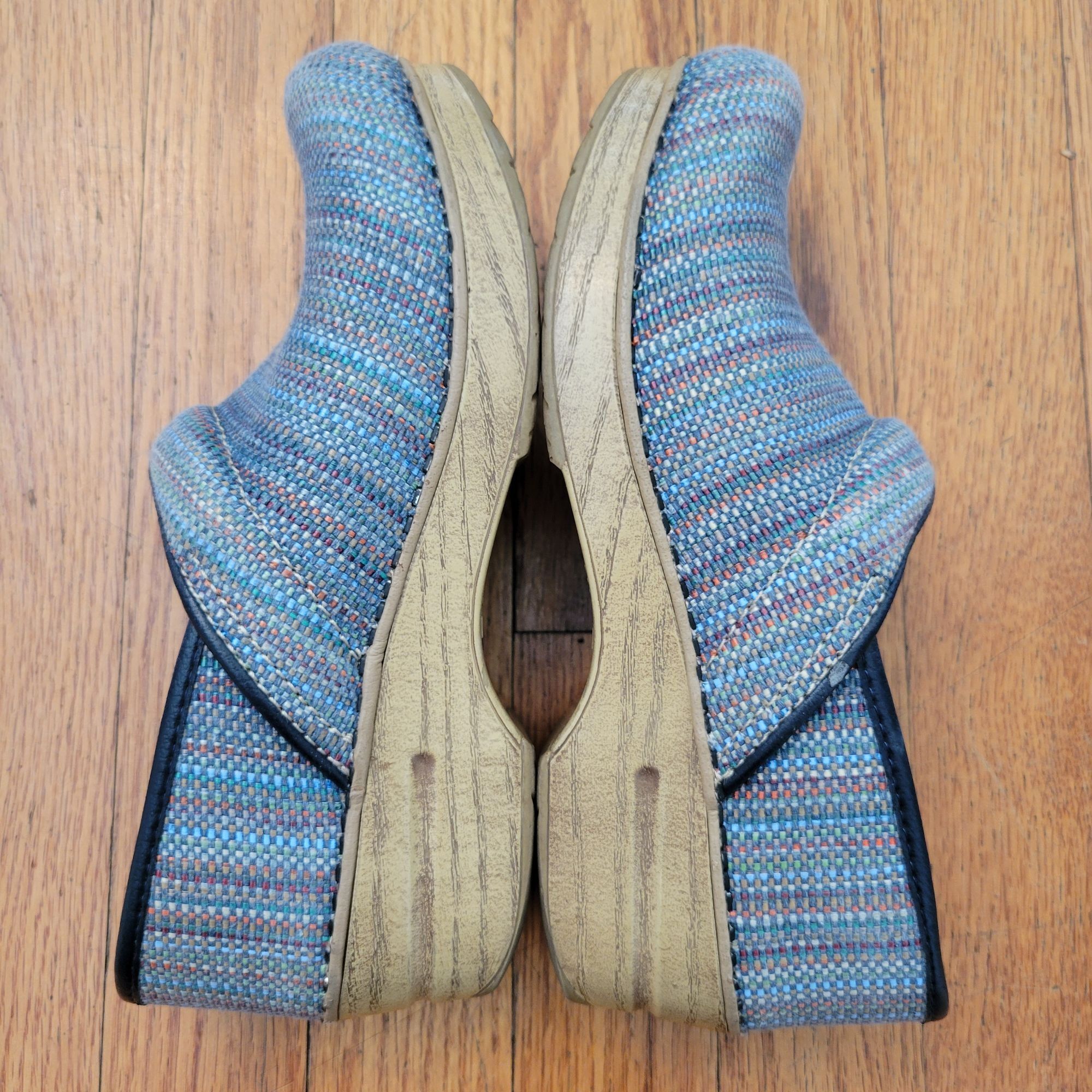 Dansko Dansko 37 Multicolor Fabric Clogs Canvas 6 6.5 Comfort Nurse Size US 6.5 / IT 36.5 - 8 Thumbnail