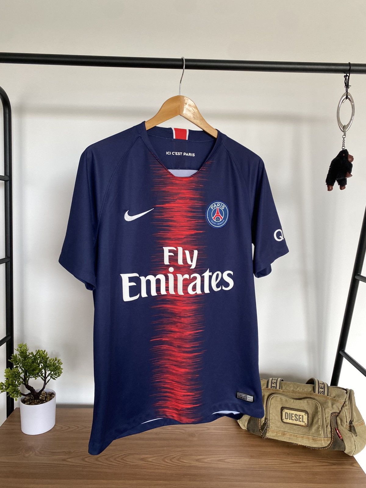 Nike Nike PSG 2018/2019 Home Kit Size US M / EU 48-50 / 2 - 1 Thumbnail