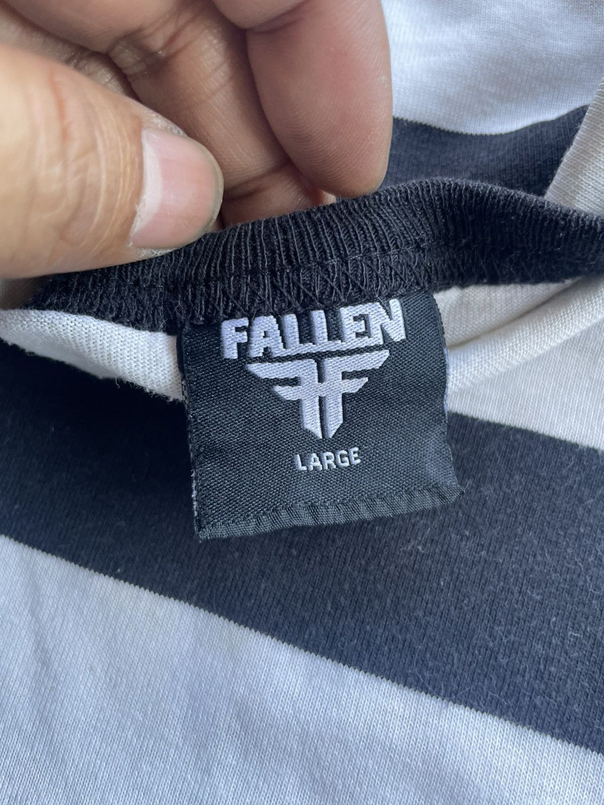 Other Fallen Stripes Tshirt Size US M / EU 48-50 / 2 - 12 Thumbnail