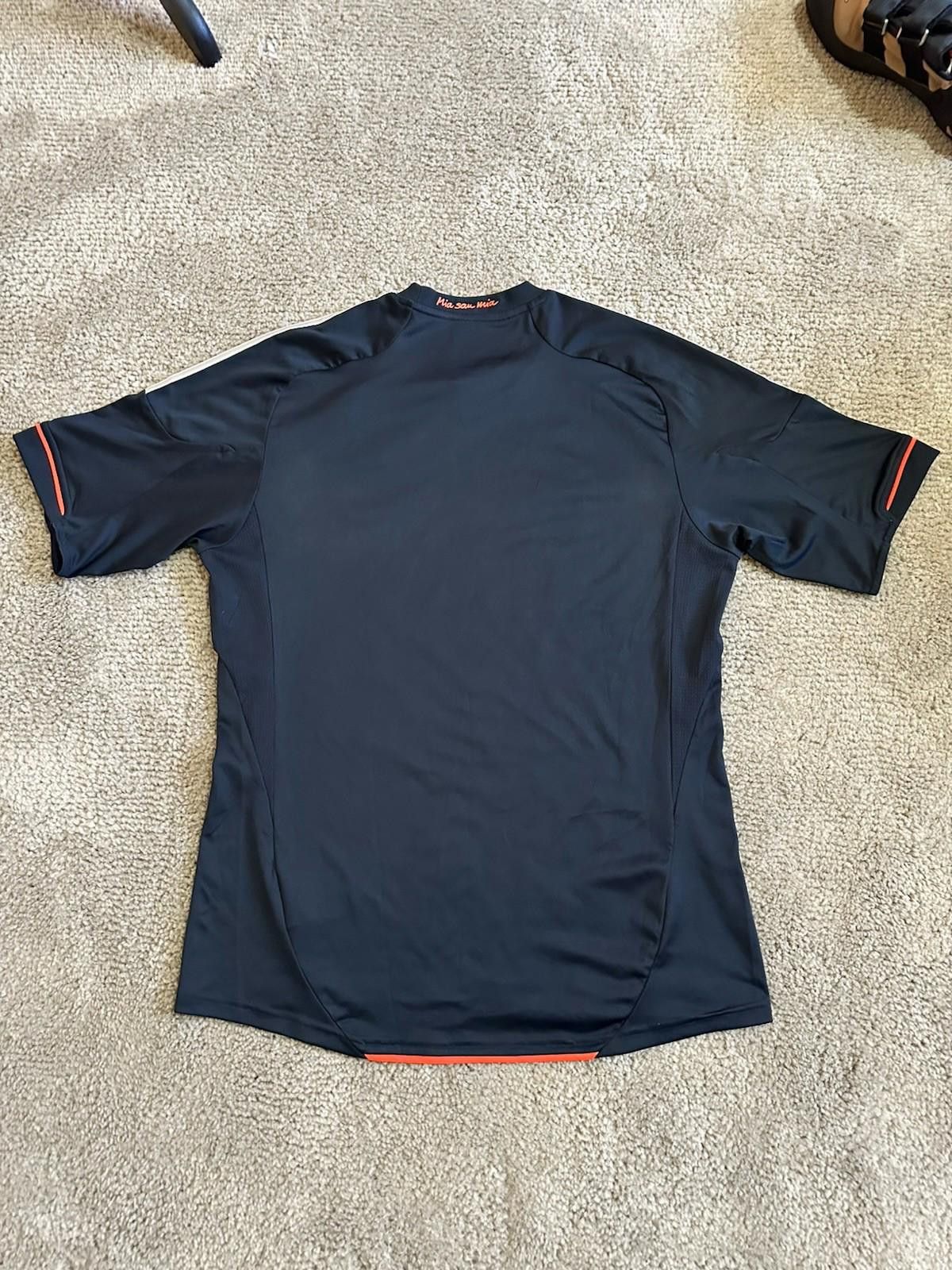 Adidas Bayern Munchen 2012/13 3RD Football Shirt Soccer Jersey Size US M / EU 48-50 / 2 - 9 Thumbnail