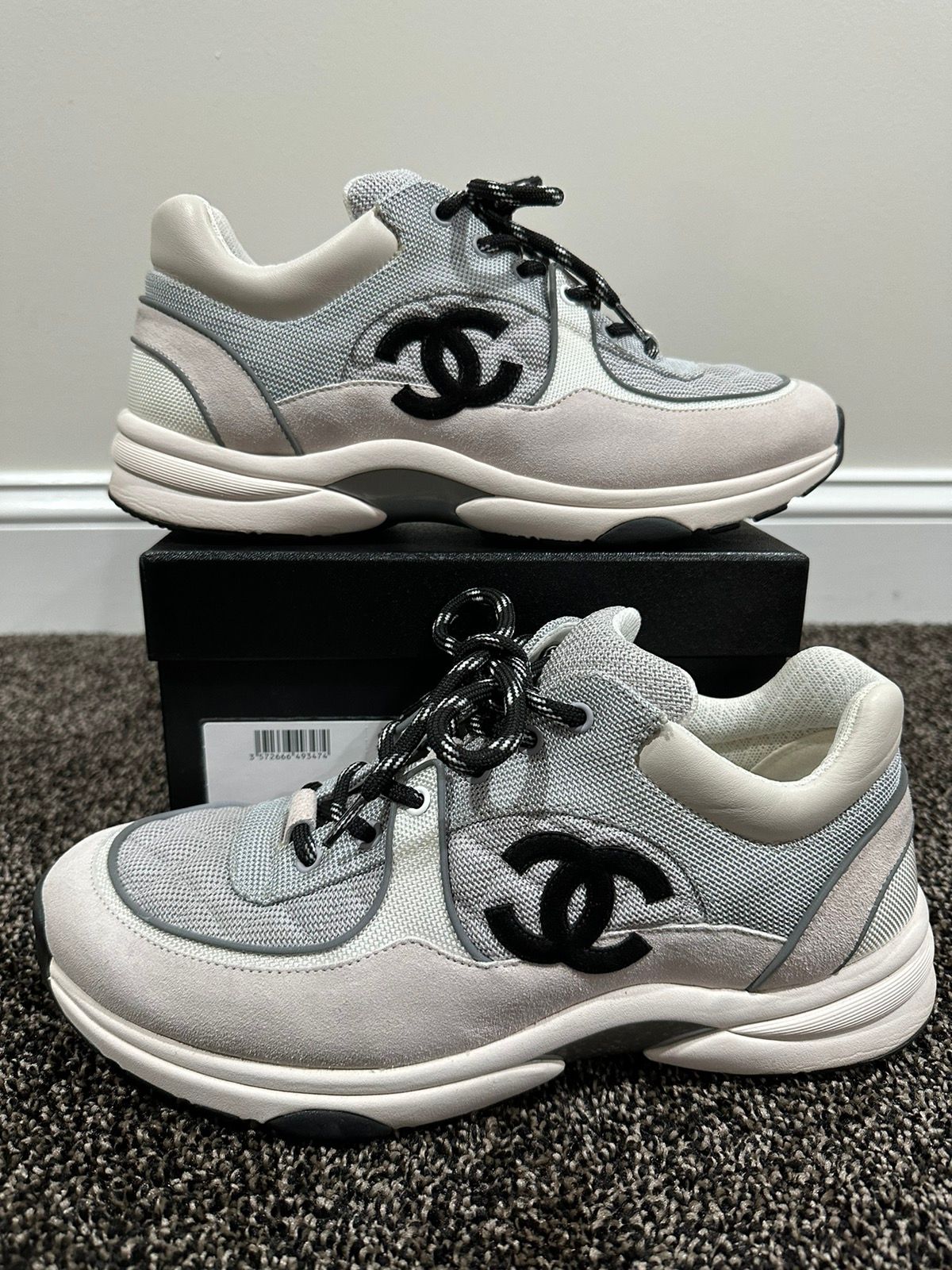 Pre-owned Chanel Cc Logo Quilted White / Grey Suede Trainer Sneakers