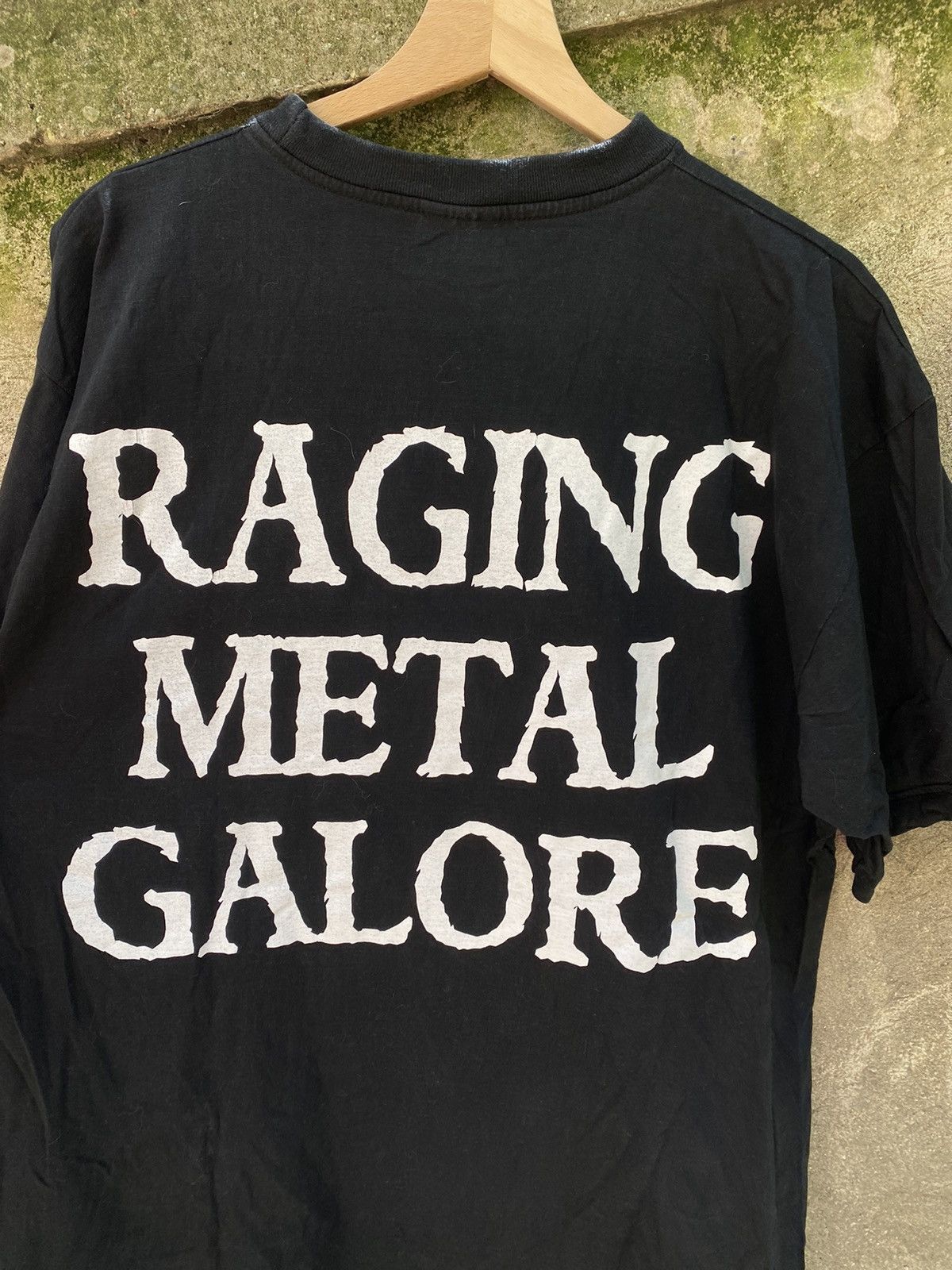 Band Tees × Vintage Vintage 1997 Gardenian Two Feet Stand Rock T-Shirt Size US XL / EU 56 / 4 - 10 Thumbnail