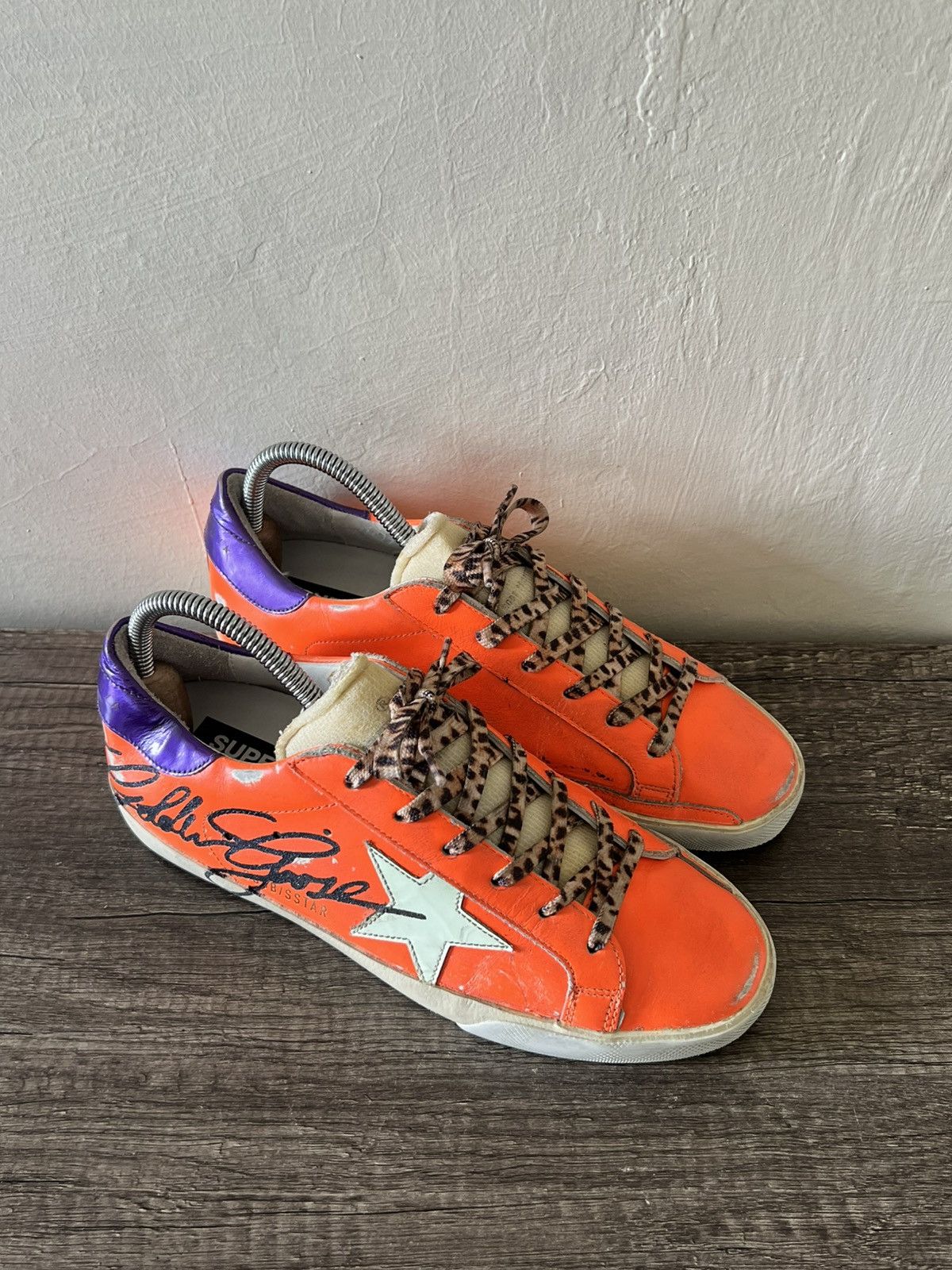 Golden Goose RARE NEON ORANGE GOLDEN GOOSE SUPER STAR SNEAKERS Size US 6.5 / EU 39-40 - 3 Thumbnail