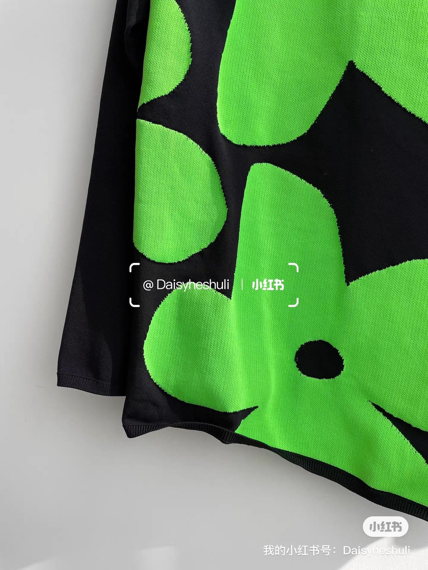 Comme des Garcons Comme des Garçons CDG Main Line Floral Knit Sweater Ｑ24 Size S / US 4 / IT 40 - 2 Thumbnail
