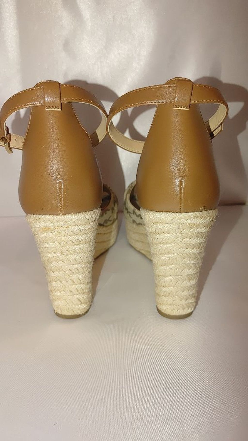 Michael Kors Michael Kors Kimberly Wedge Sandals Size 7.5 Size US 7.5 / IT 37.5 - 10 Thumbnail