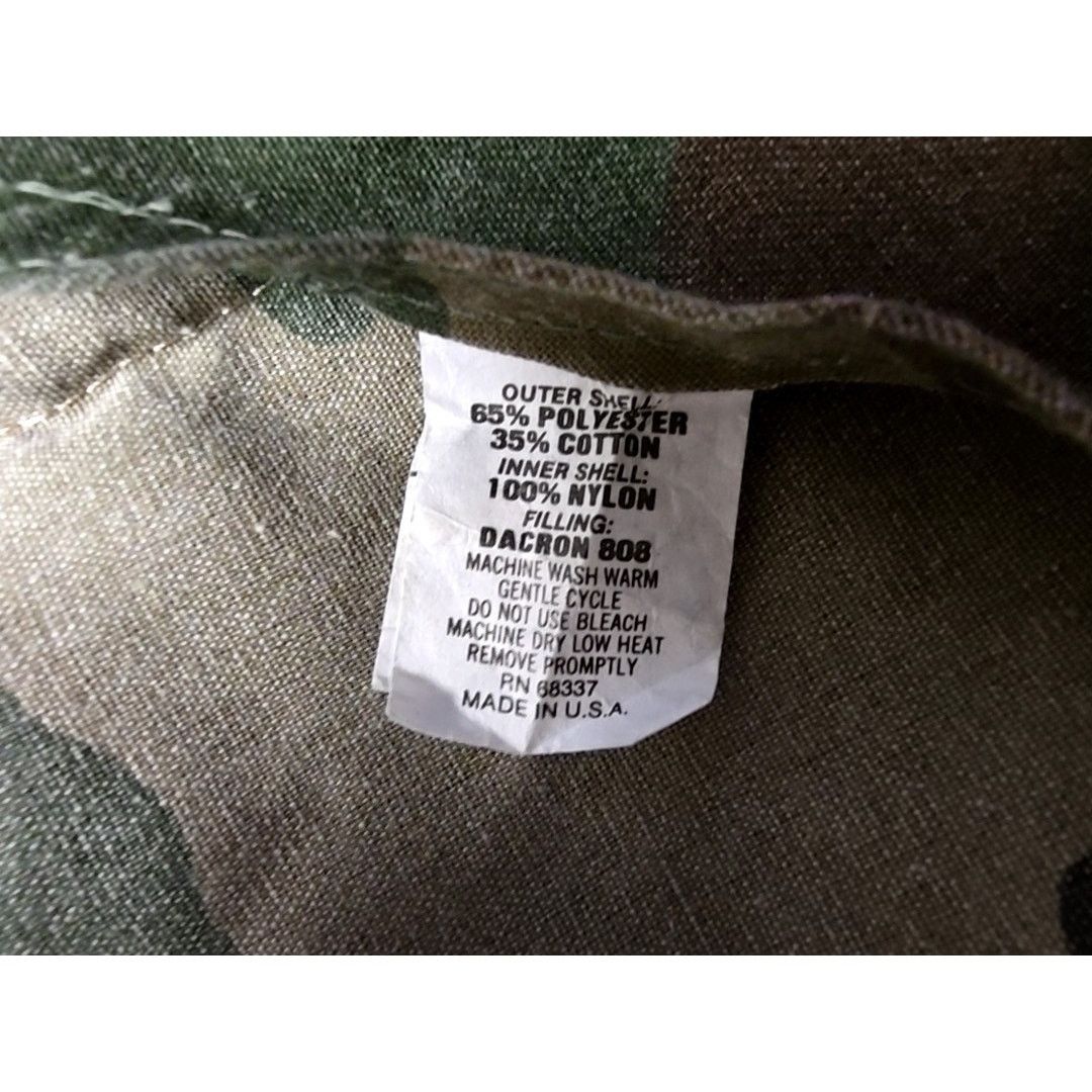 Vintage Vintage Camo Hunting Vest Camouflage Orange Reversible Gear Size US L / EU 52-54 / 3 - 7 Thumbnail