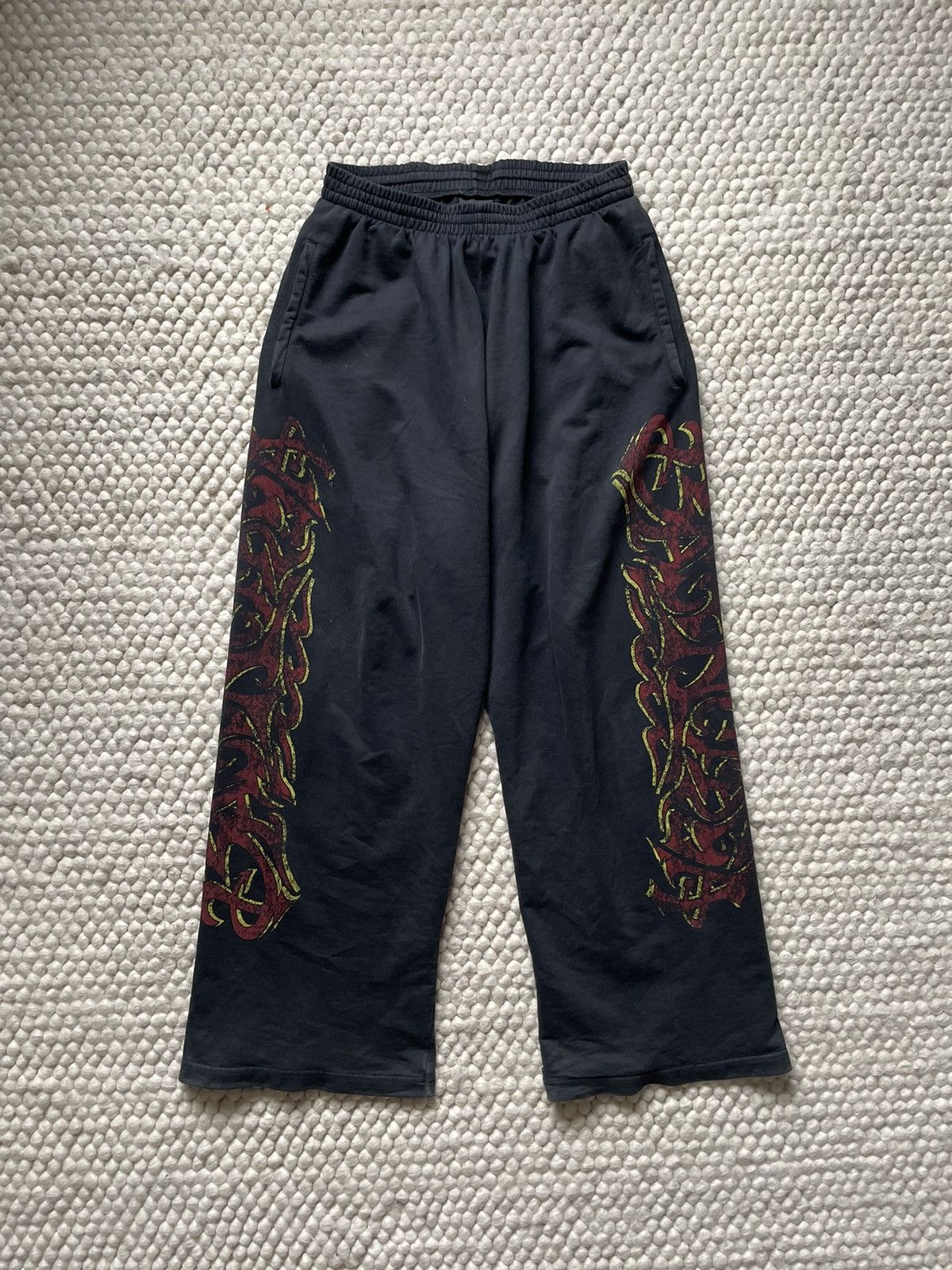 image of Balenciaga Offshore Sweatpants in Black, Men's (Size 34)