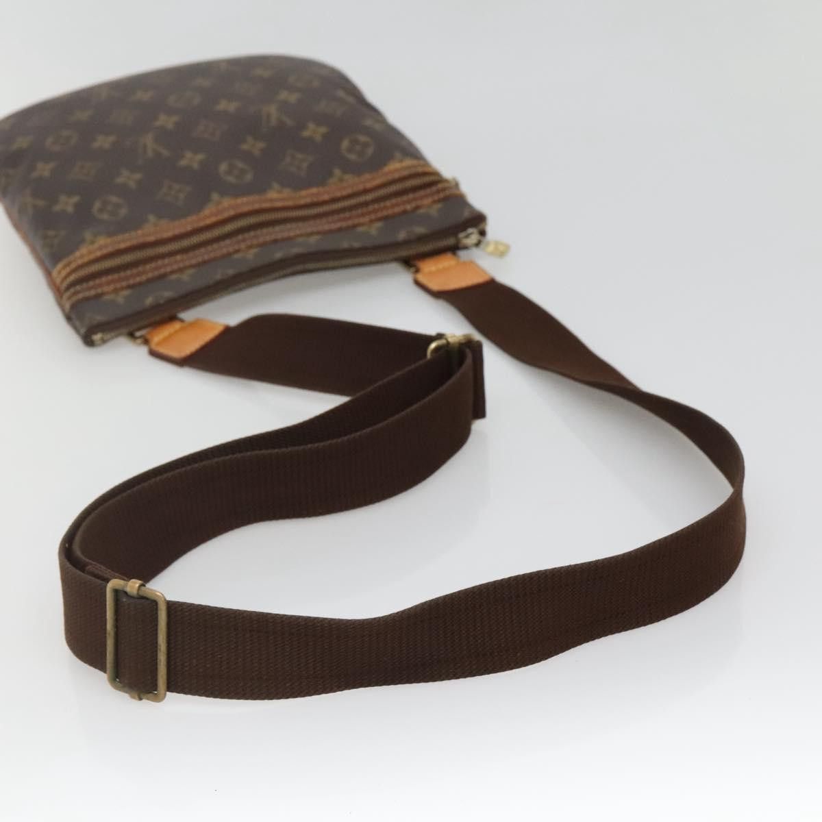 Louis Vuitton LOUIS VUITTON Monogram Pochette Bosphore Shoulder Bag M40044 Size ONE SIZE - 7 Thumbnail