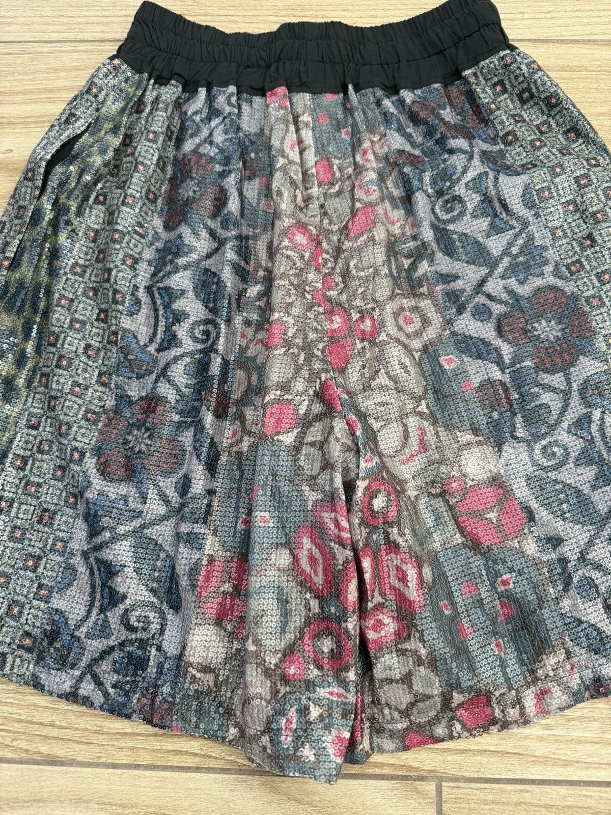 Pierre-Louis Mascia Pierre-Louis Mascia Sequins Shorts Size US 34 / EU 50 - 10 Thumbnail