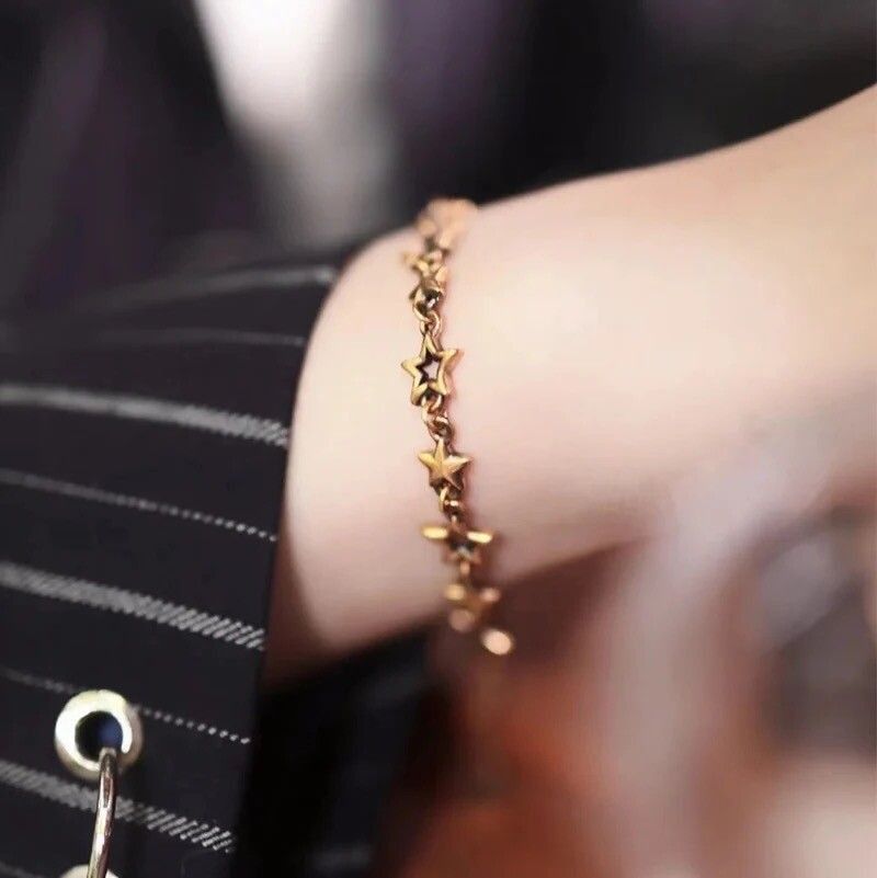 Jewelry Chain Love Heart Bracelet Size ONE SIZE - 3 Thumbnail
