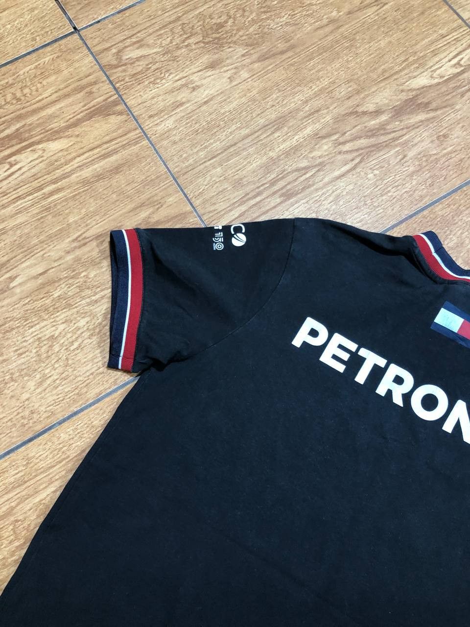 Mercedes-Benz Mercedes-AMG Petronas F1 Team Racing T-Shirt Men Size US M / EU 48-50 / 2 - 5 Thumbnail